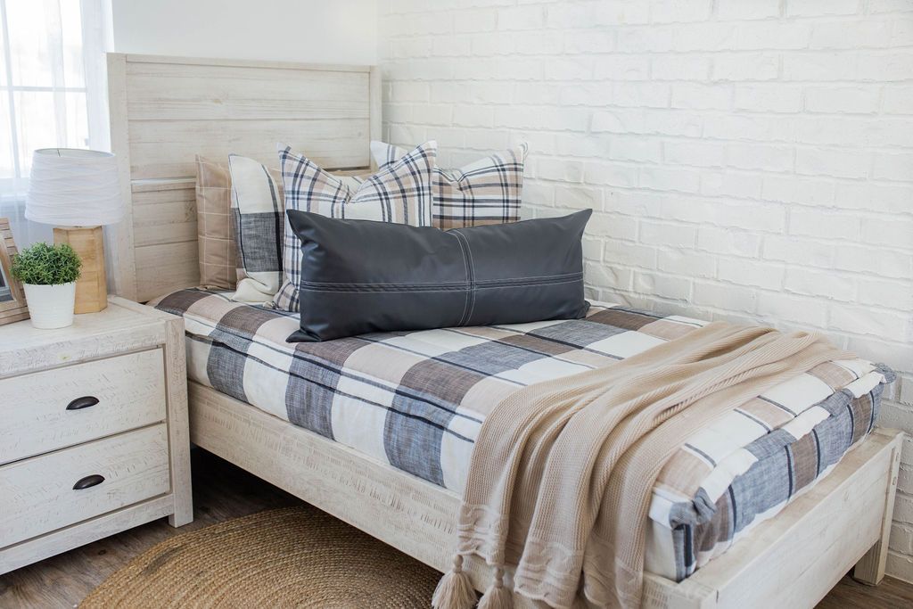 Ava Throw - Soft & Cozy Knit Blanket for Home, Office, or Travel - Perfect for Couch, Bed, and Outdoor Use