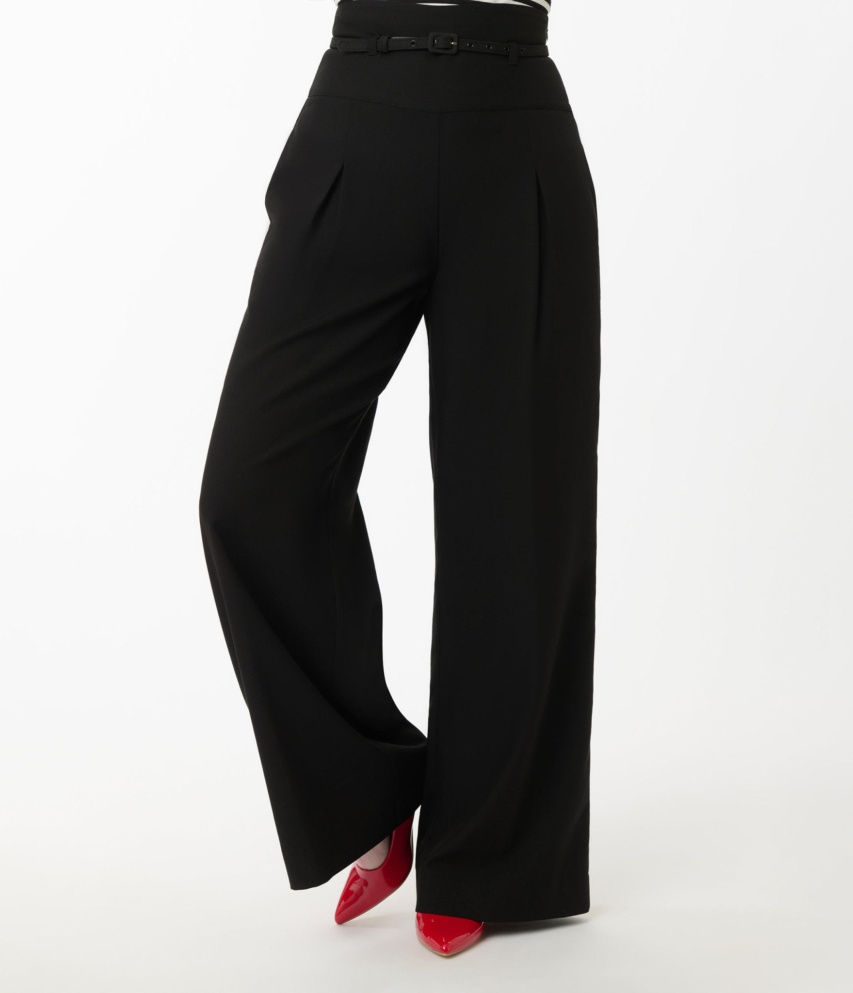 Vintage Black Wide Leg Pleated Pants for Women - Retro High Waist Trousers with Pockets | Office Wear, Casual Outfits & Special Occasions