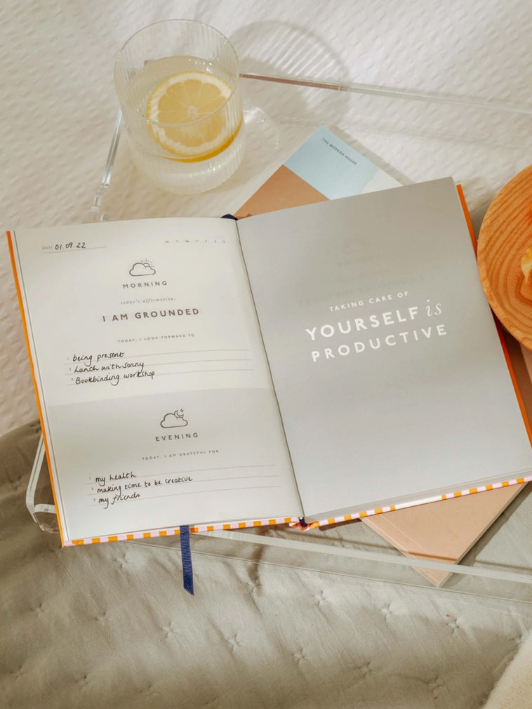 Rising Sun Gratitude Journal - Premium A5 Notebook for Daily Reflection & Mindfulness - Perfect for Self-Care, Meditation, and Personal Growth