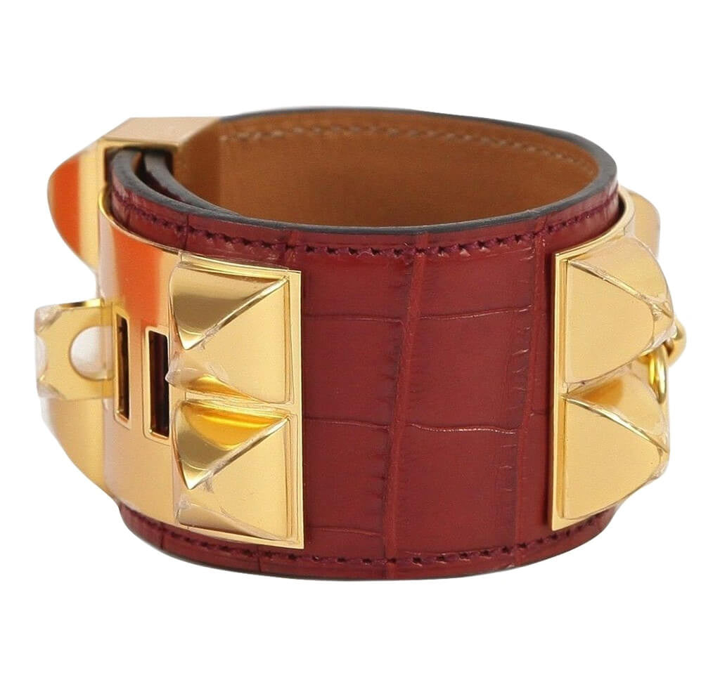 Hermès Collier de Chien Bracelet in Rouge Alligator Leather - Luxury French Designer Cuff Bracelet for Women, Perfect for Evening Events & Special Occasions