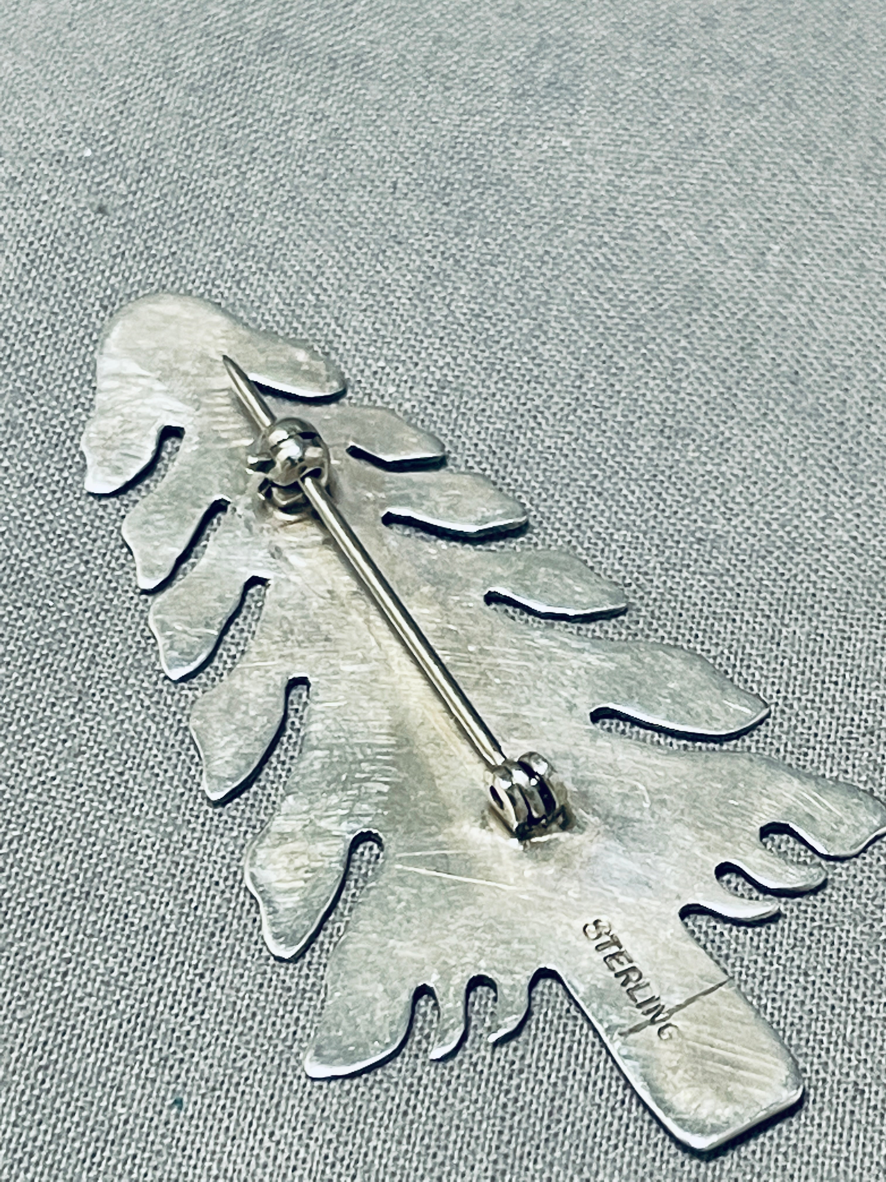 Vintage Native American Navajo Sterling Silver Arrowhead Tree Pin - Handcrafted Jewelry for Collectors & Fashion Enthusiasts | Perfect for Western Style, Boho Outfits & Gift Giving