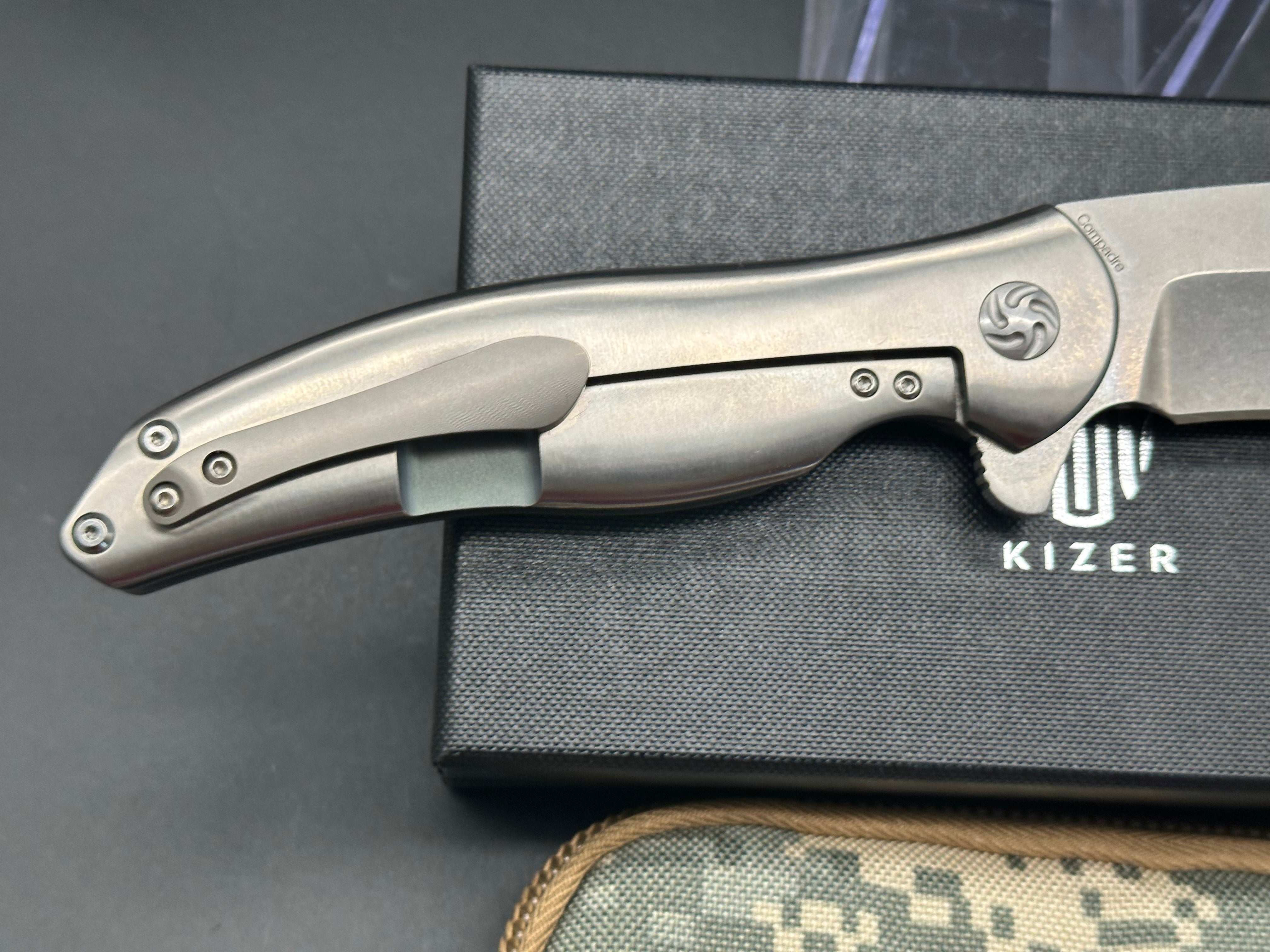 Kizer Compadre Flame Flipper Knife Ki5465A2 - EDC Pocket Knife for Outdoor Camping, Hiking & Everyday Carry