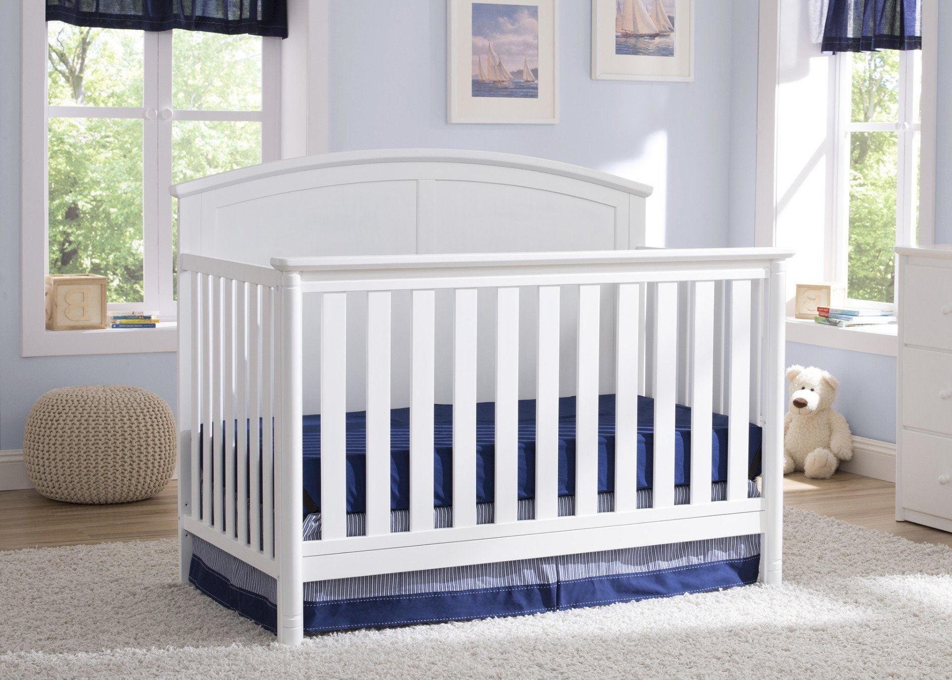 Somerset 4-in-1 Convertible Baby Crib with Toddler Bed, Daybed & Full-Size Frame - Perfect for Nursery, Bedroom & Growing Kids