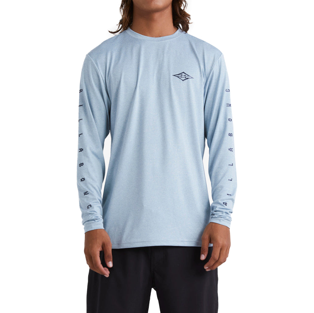 Billabong Unity Loose Fit Long Sleeve Men's Rash Guard Surf Shirt - UPF 50+ Sun Protection, Quick Dry Swim Shirt for Surfing, Swimming & Beach Activities (Smoke Blue Heather)