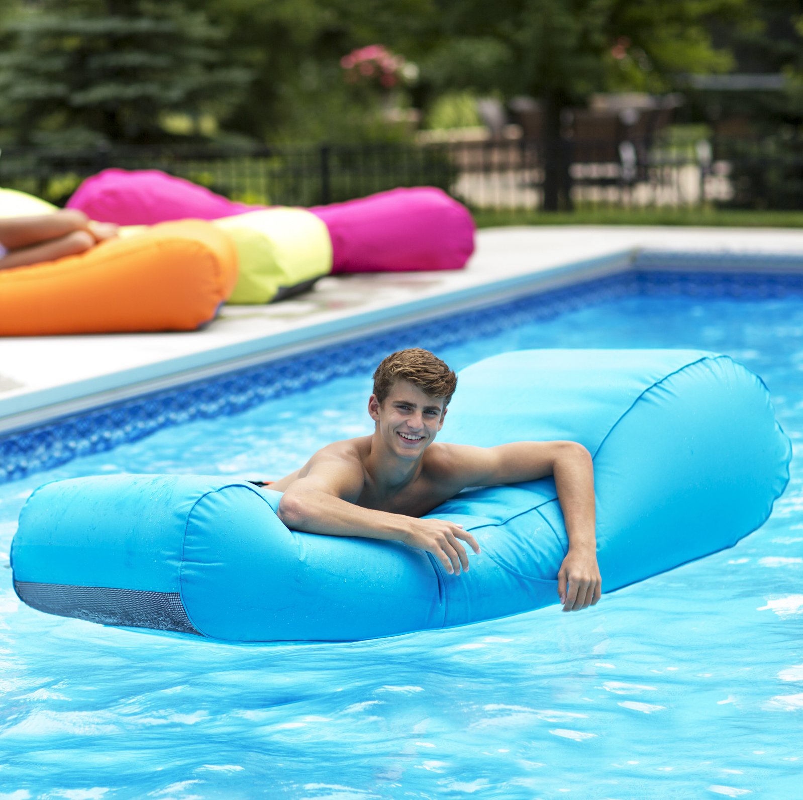 Ocean Blue Water Products Capri Inflatable Lounger - Portable Floating Pool Chair for Adults, Beach, Lake & Backyard Relaxation | Quick-Dry & Comfortable Outdoor Lounge Chair for Summer Fun