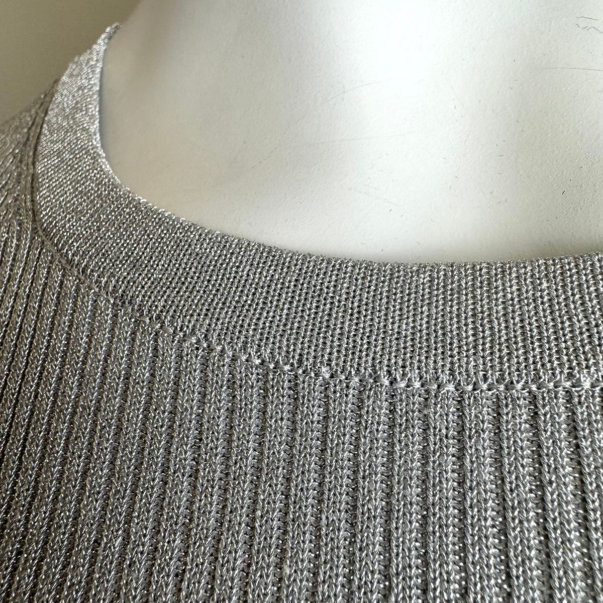 Michael Kors Women's Knit Top - Soft Casual Crewneck Sweater for Everyday Wear | Office, Date Night & Weekend Outfits