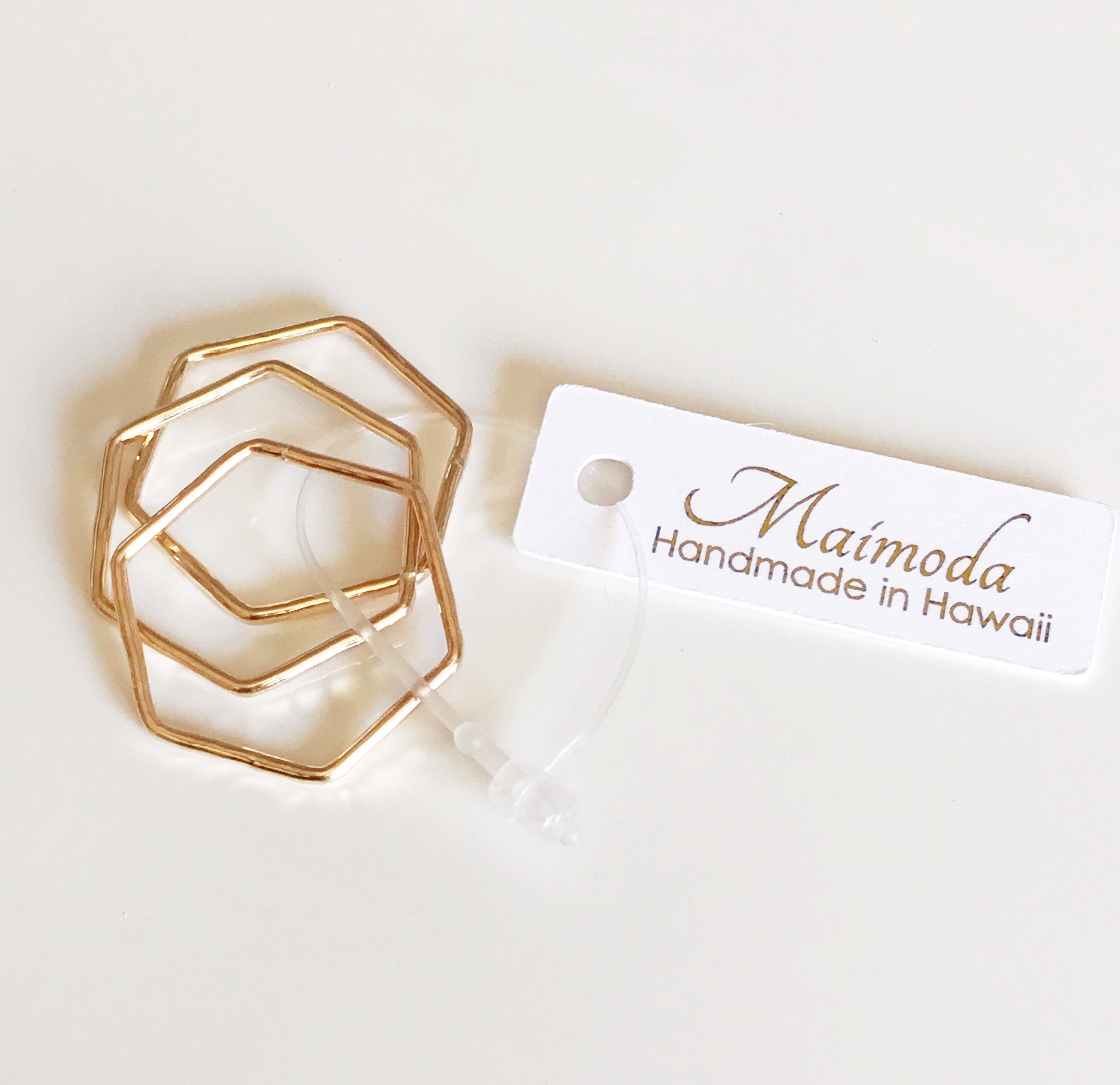 RITA (R162) Ring - Elegant & Stylish Jewelry for Women - Perfect for Weddings, Parties & Everyday Wear