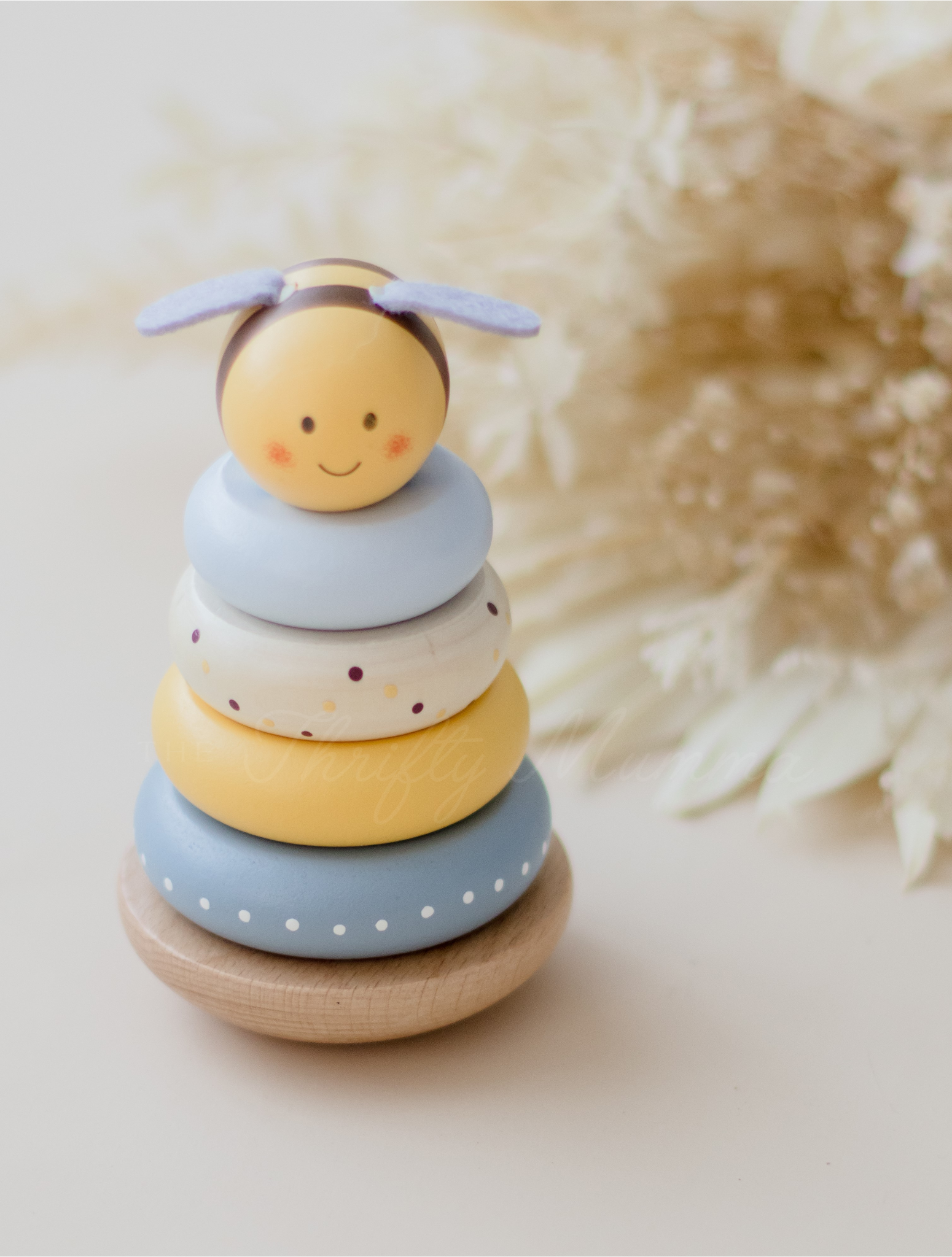 Wooden Ring Stacker Toy for Toddlers - Bee-Themed Educational Stacking Game for Kids - Perfect for Early Learning, Motor Skills Development & Playtime Fun