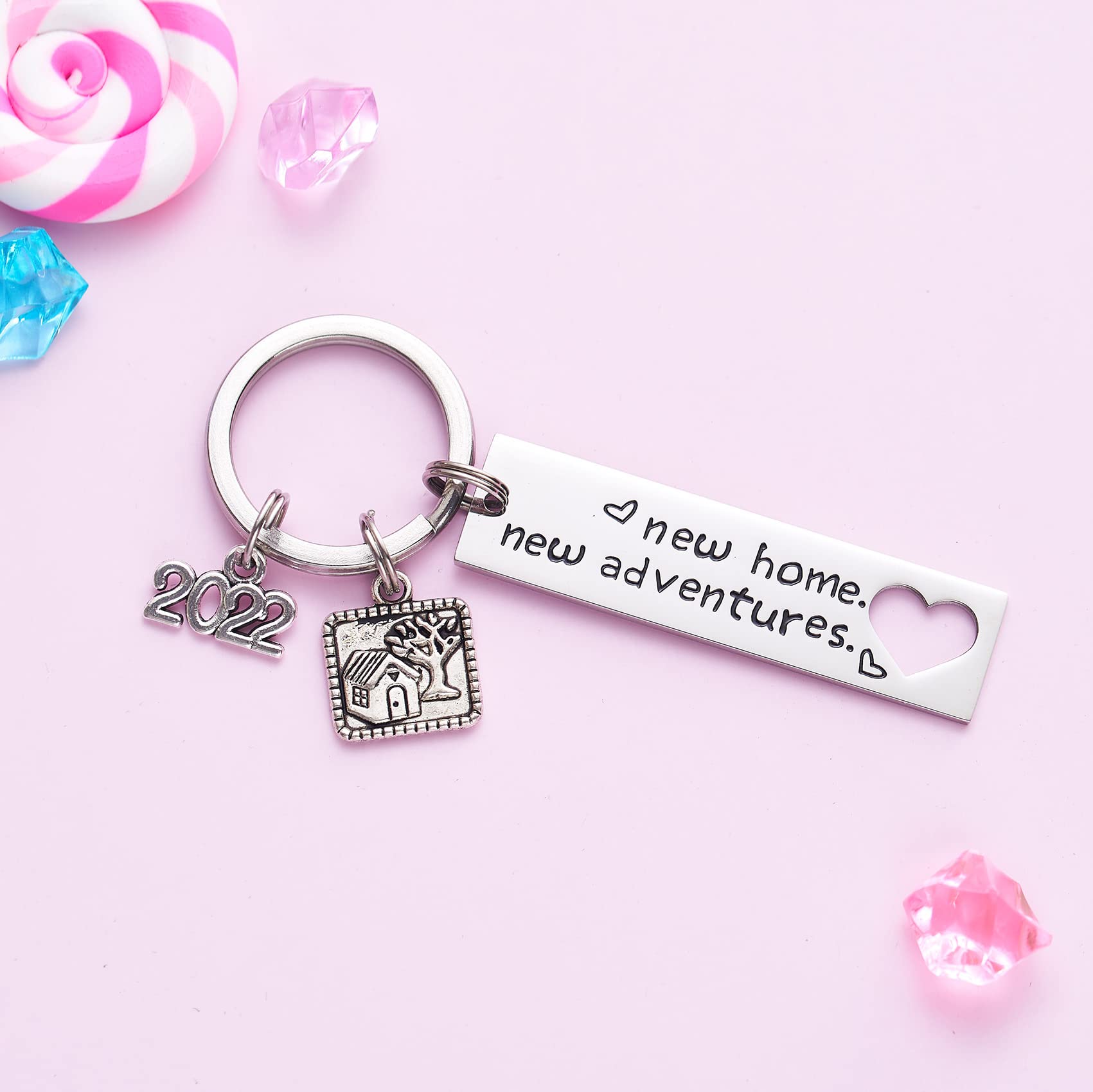 2023 Best Housewarming Gifts for New Homeowners - Elegant House Keychain Set - Perfect New Home Gift for Couples, Friends & Family - Ideal for Housewarming Parties, First Home Celebrations & Thoughtful Surprises
