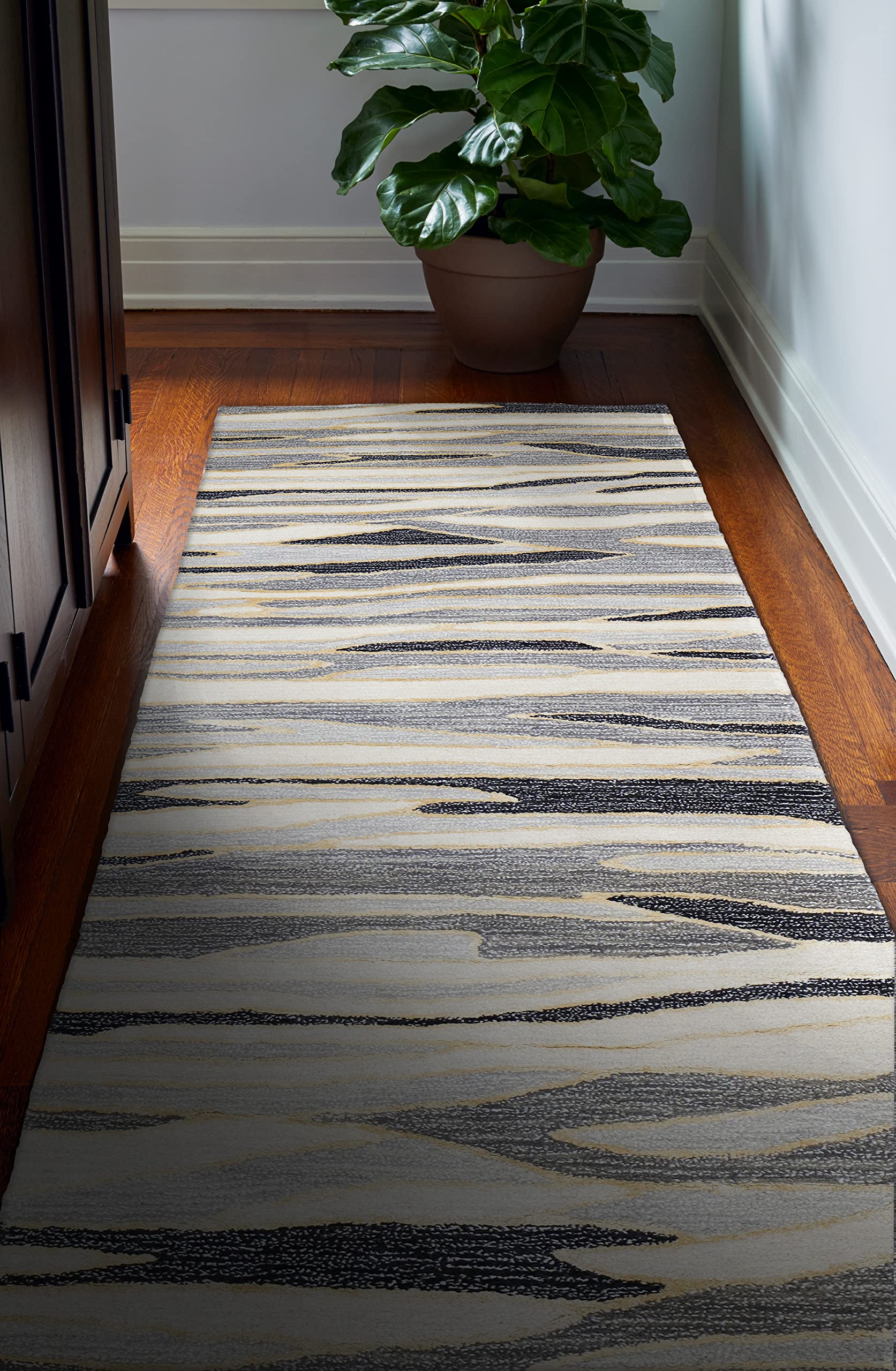 Luxury Hand Tufted Wool & Viscose Area Rug - Bashian Collection - 2.6’ x 8’ Ivory/Black Runner Rug for Entryway, Living Room, Bedroom - Soft & Durable Home Decor for Modern Interiors