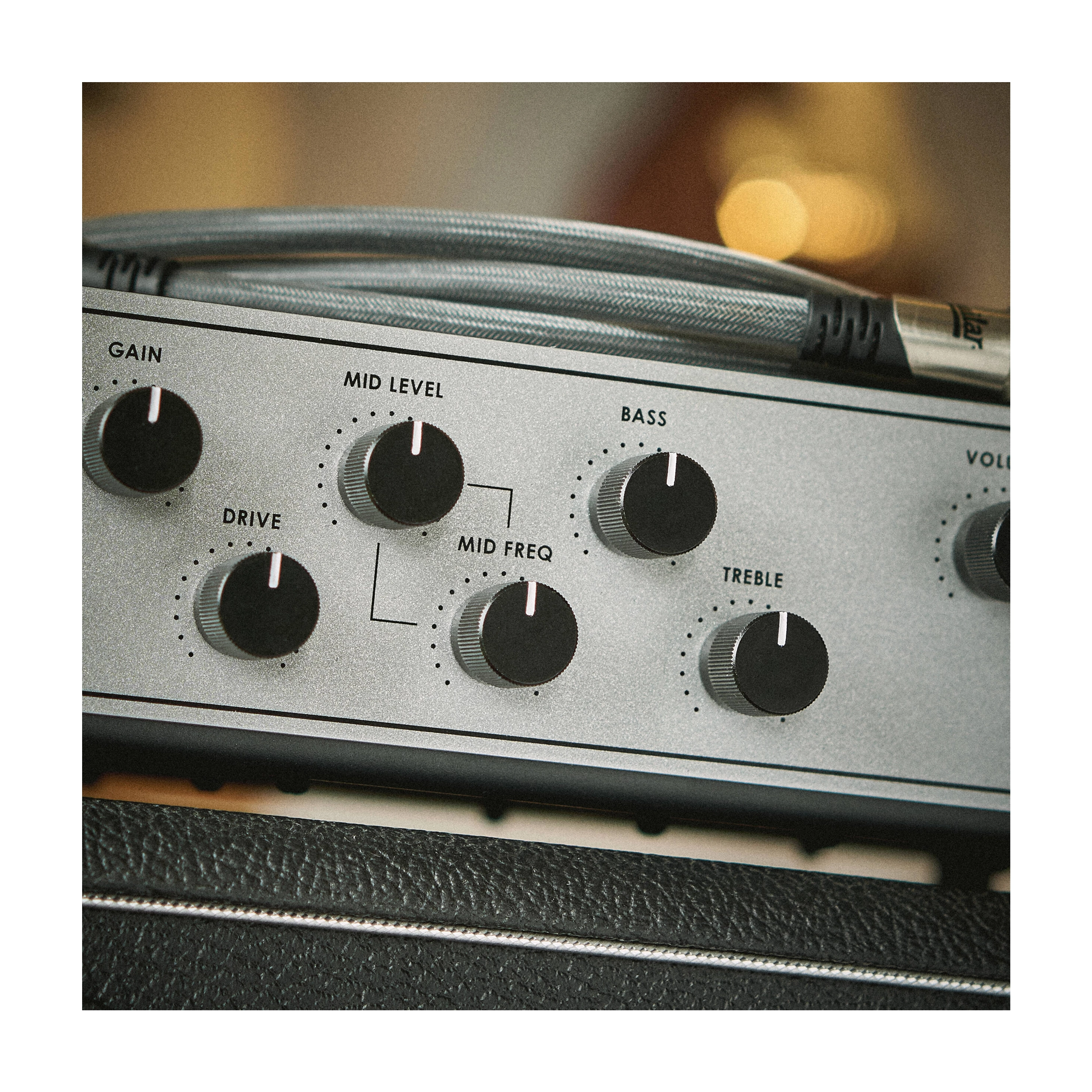 Aguilar TH700V2 Tone Hammer Gen 2 700W Bass Amp Head - Professional Bass Amplifier for Live Performances & Studio Recording