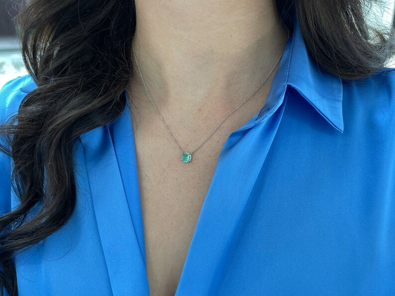 1.03 TCW Light Medium Green Asscher Cut Emerald & Diamond Adjustable Halo Necklace - Elegant Jewelry for Women, Perfect for Weddings, Anniversaries & Special Occasions
