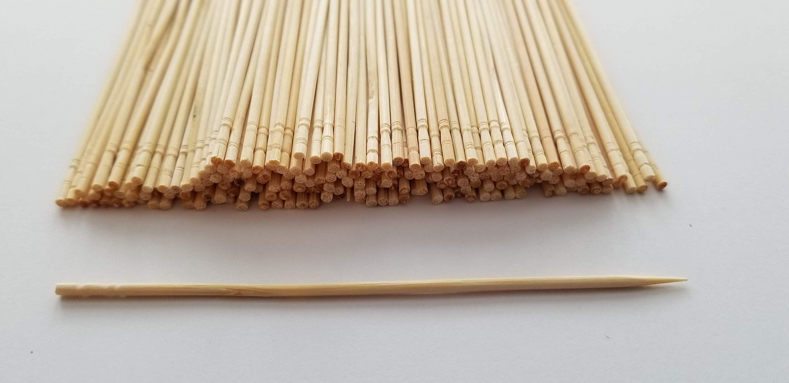 4 Inch Natural Bamboo Wood Skewers for Cocktails & Appetizers - 200 Pack (3 Packs Total 600 Skewers) - Perfect for Party Snacks, Fruit Platters, BBQ Skewers & Charcuterie Boards