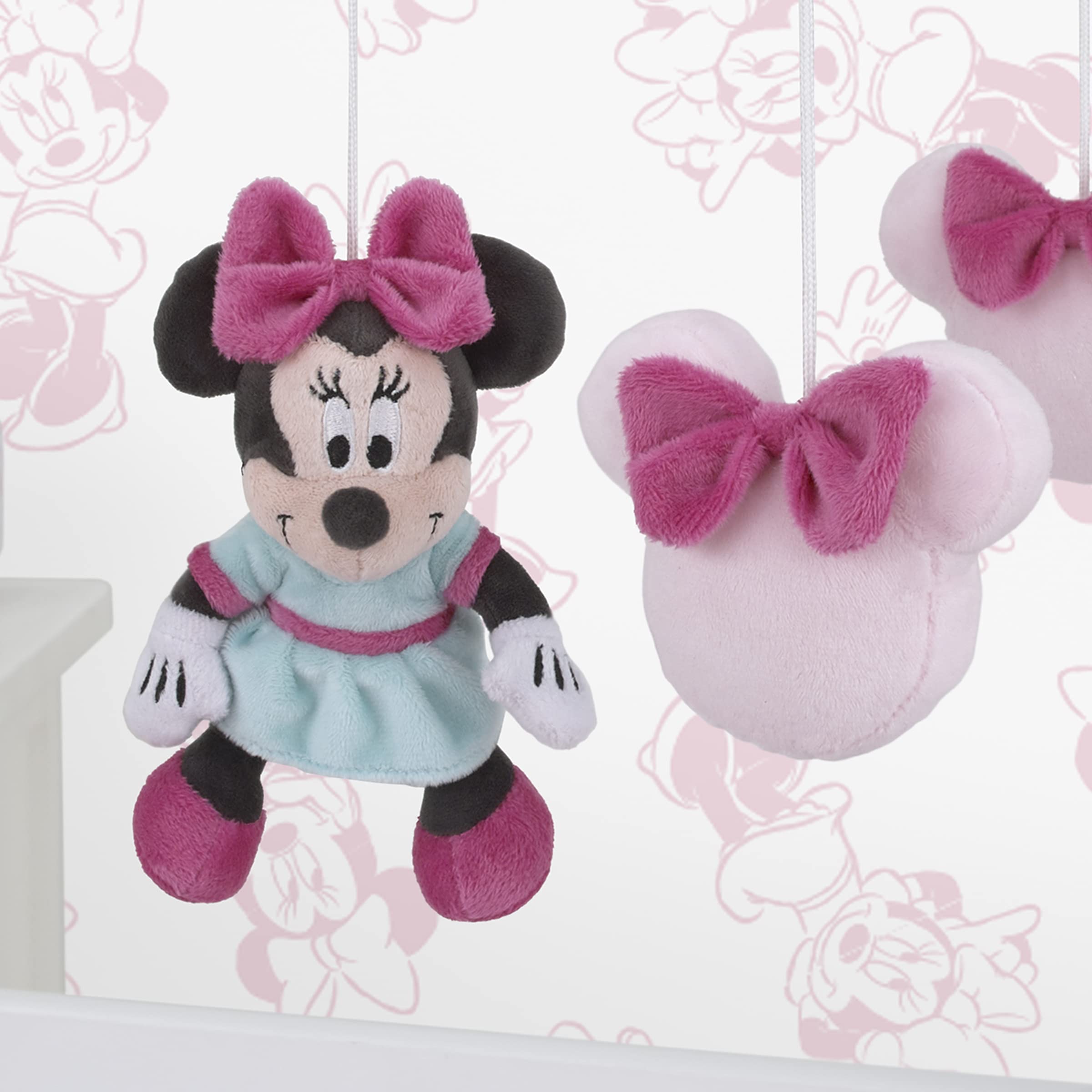 Disney Minnie Mouse 