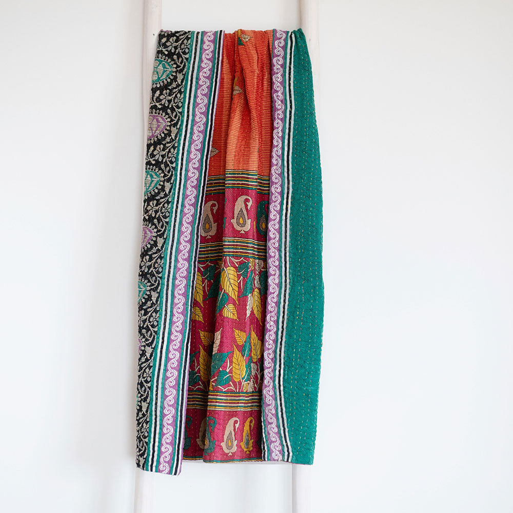 Unique Handmade Kantha Quilt KT7119 - Traditional Indian Patchwork Bedspread for Cozy Home Decor & Bohemian Style Bedroom