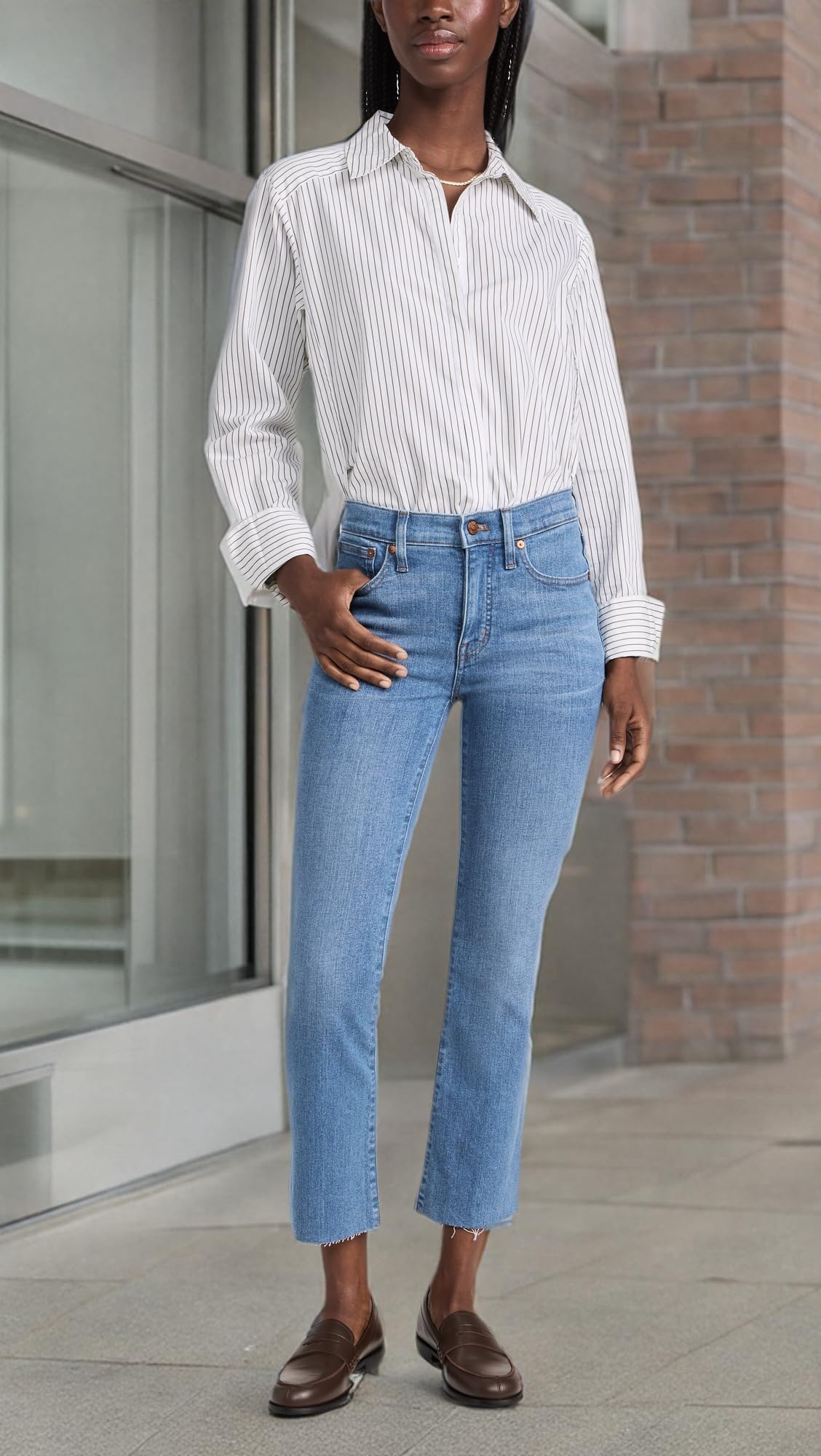 Madewell Women's Mid Rise Kick Out Jeans - Stretch Denim Pants for Comfort & Style | Perfect for Casual Wear, Work & Weekend Outfits