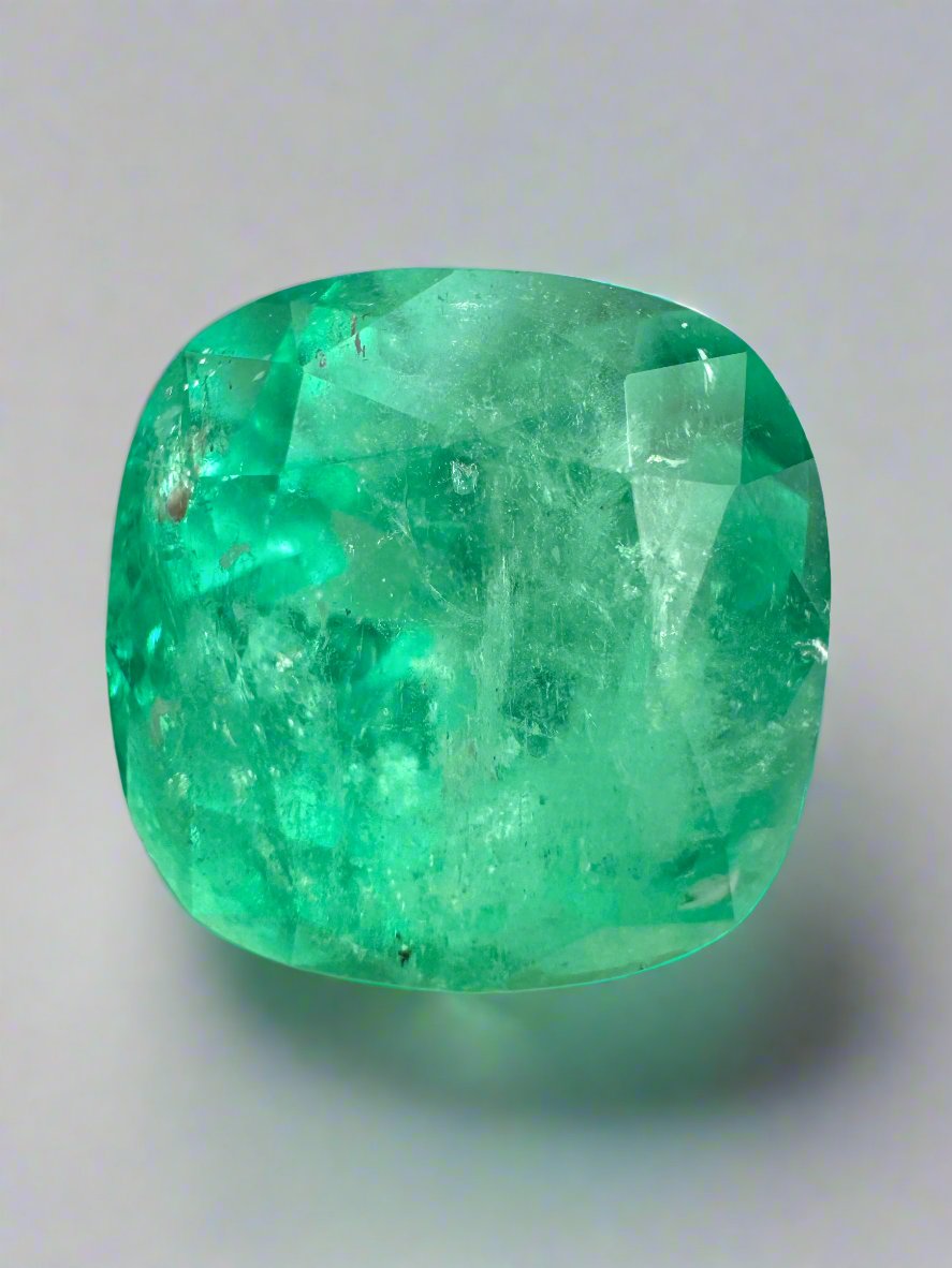 12.66 Carat Natural Colombian Emerald Gemstone - Cushion Cut 14x14mm for Jewelry Making, Engagement Rings & Luxury Gifts