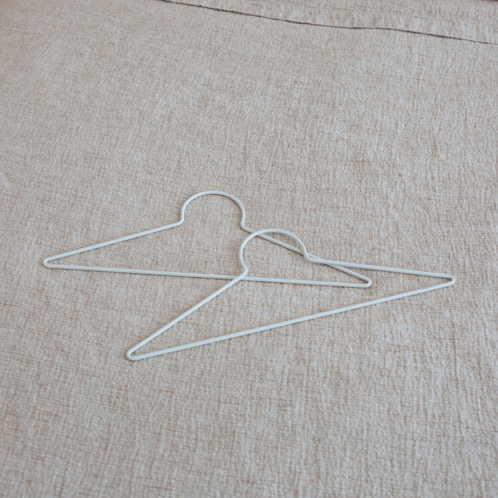 DESIGNSTUFF Curve Hangers Set of 3 - White Space-Saving Closet Organizers for Pants, Skirts & Scarves | Perfect for Small Closets & Dorm Rooms
