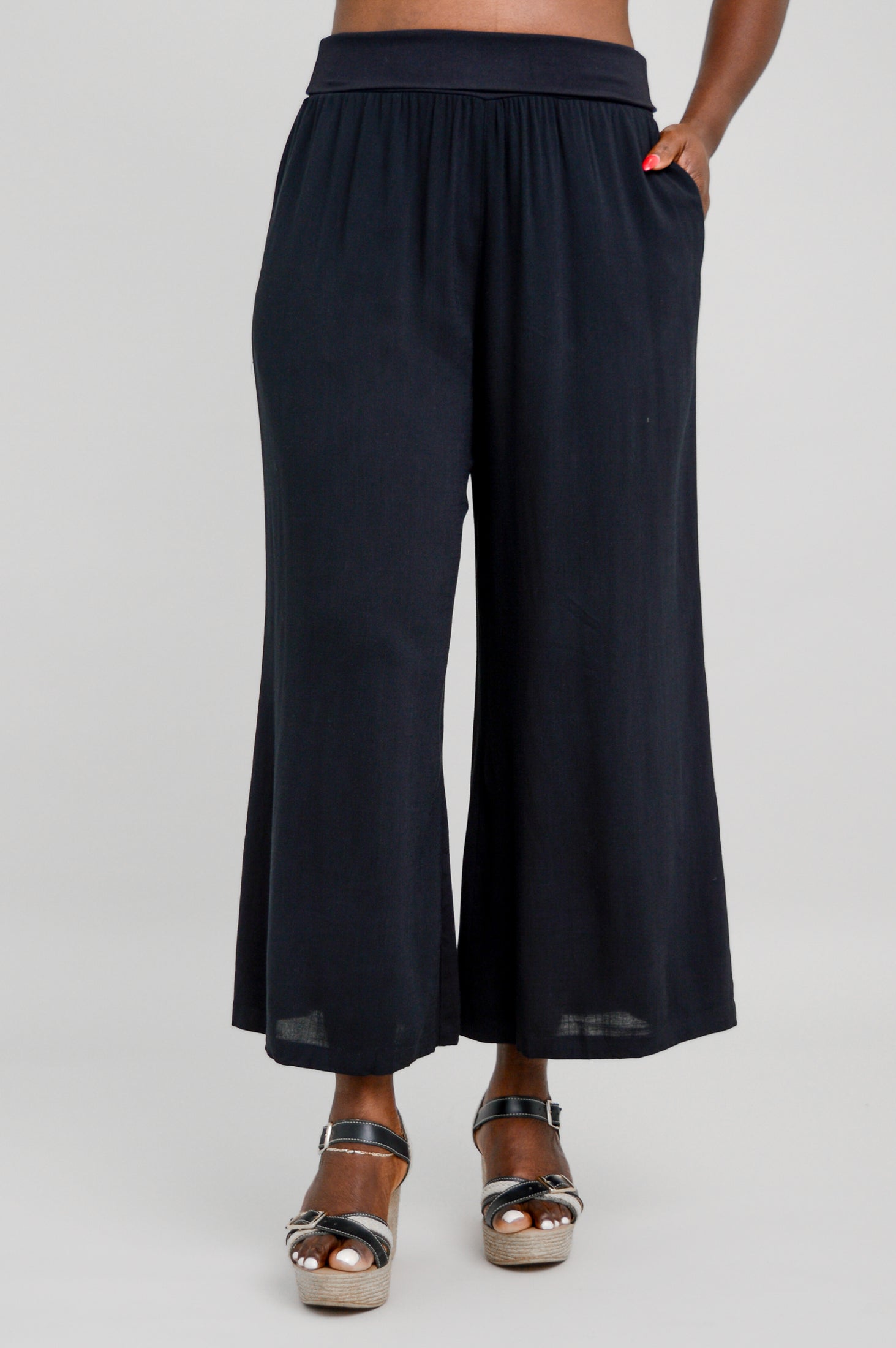Landon Capri Pants for Women - Black Linen Bamboo Blend - Comfortable & Breathable for Summer, Travel & Casual Wear