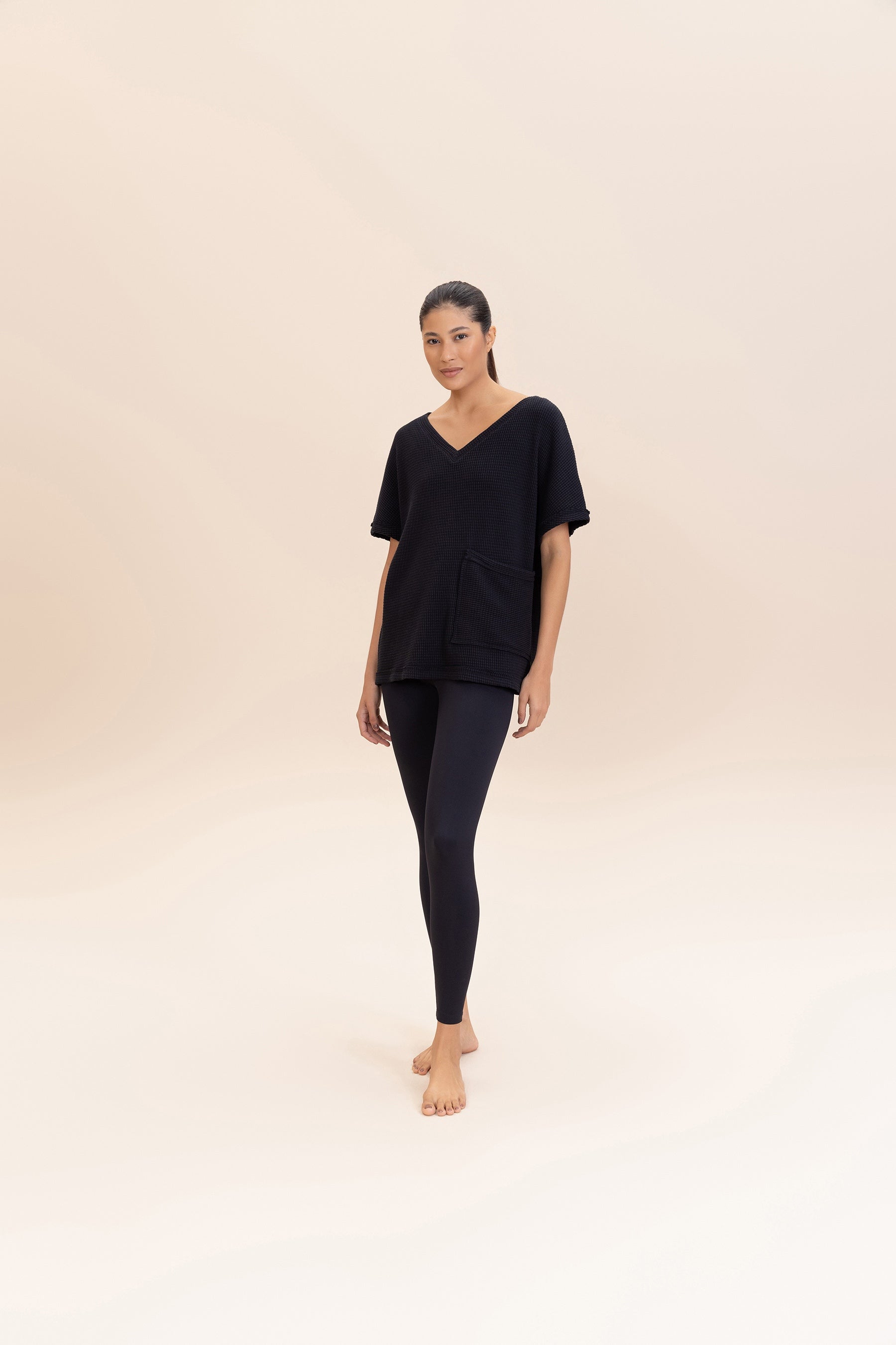 Cozy V-Neck Oversized Sweater for Women - Soft & Warm Knit Pullover - Perfect for Fall, Winter & Casual Outfits