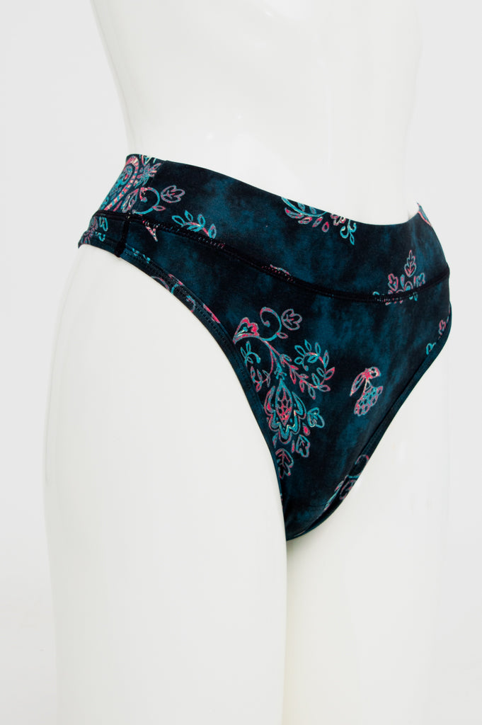 Persian Bamboo Silk La Thong - Soft & Breathable Underwear for Women - Perfect for Yoga, Sleep & Everyday Comfort