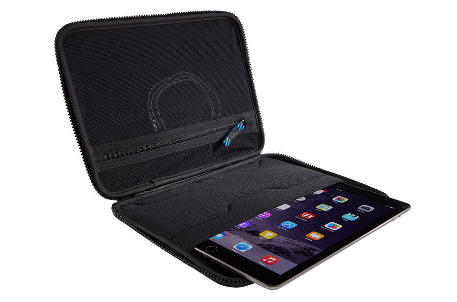 Thule Gauntlet 3.0 Tablet Sleeve - Waterproof & Shockproof Protective Case for iPad Pro/Air/Mini, MacBook Air 13