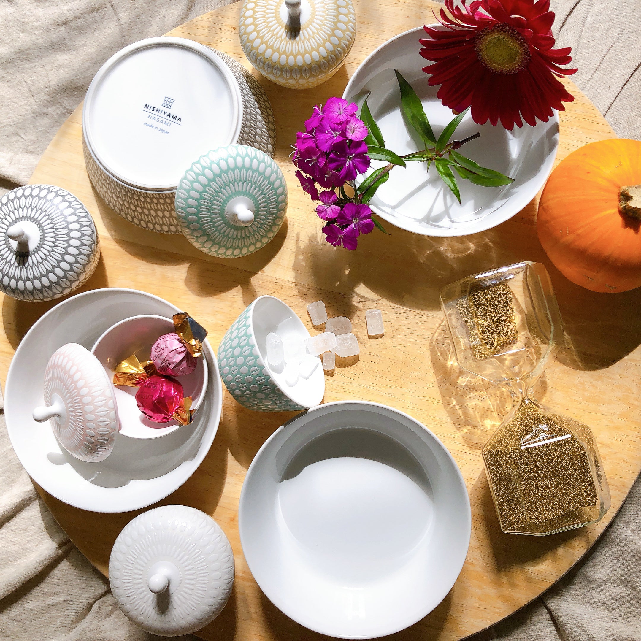 NISHIYAMA Saint Amuse Bowl - 5 Color Options | Elegant Ceramic Serving Bowl for Salads, Pasta & Desserts | Perfect for Dining, Entertaining & Gifts