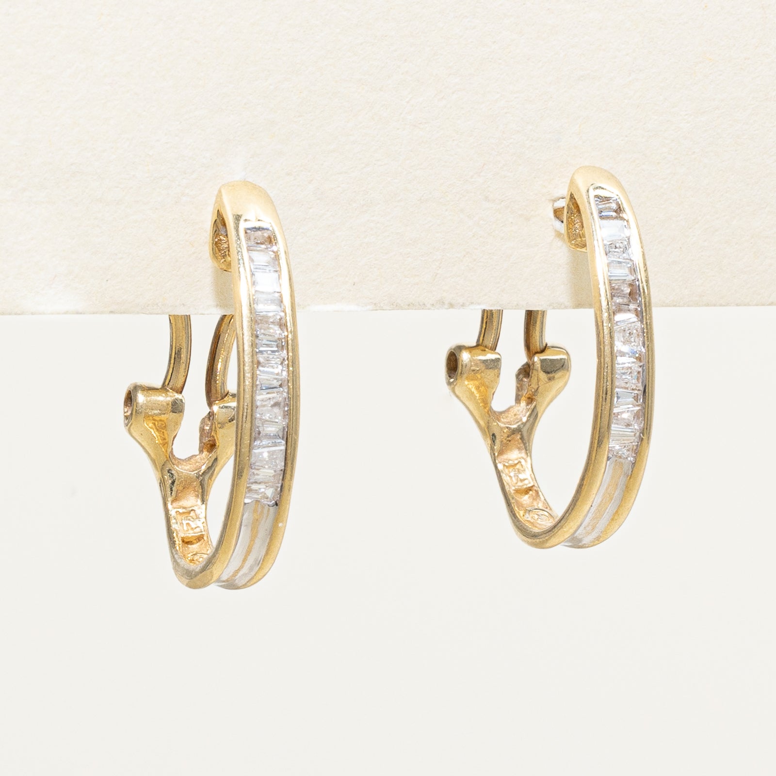 14K Gold Baguette Cut Diamond Huggie Hoop Earrings for Women | 0.28ctw Total Weight | Perfect for Everyday Wear, Date Nights & Special Occasions