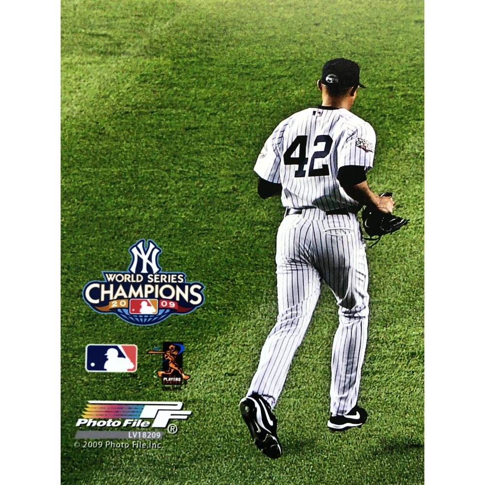 Mariano Rivera Autographed 16x20 Photo - 2019 Hall of Fame Induction - Yankees Legend - BAS COA Certified - Perfect for Sports Memorabilia Collections & Yankees Fan Gifts