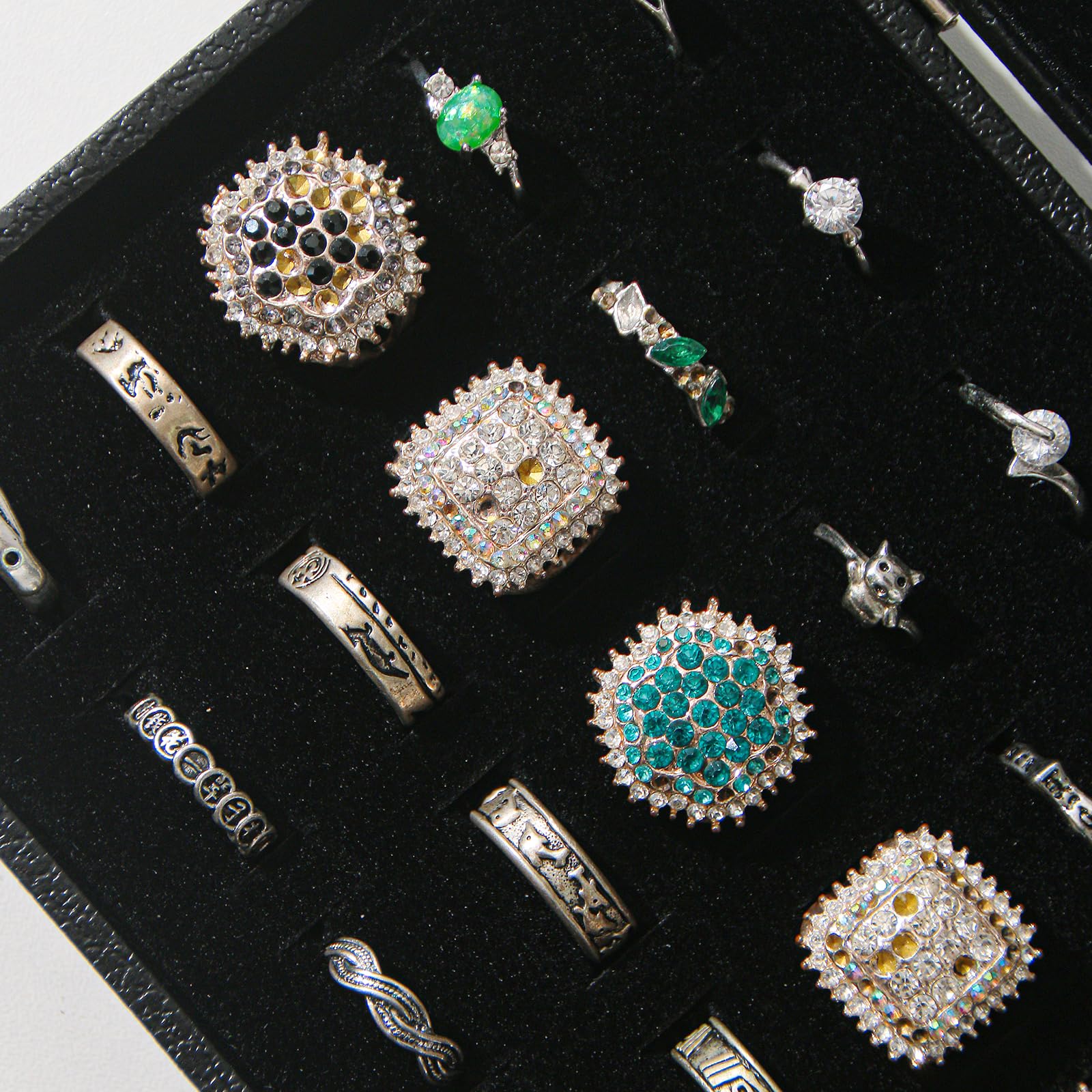 **Elegant Black Ring Organizer Box with 30 Slots - Jewelry & Cufflinks Storage Case for Travel - Perfect Gift for Women & Girls - Ideal for Home, Office & Travel Accessories**