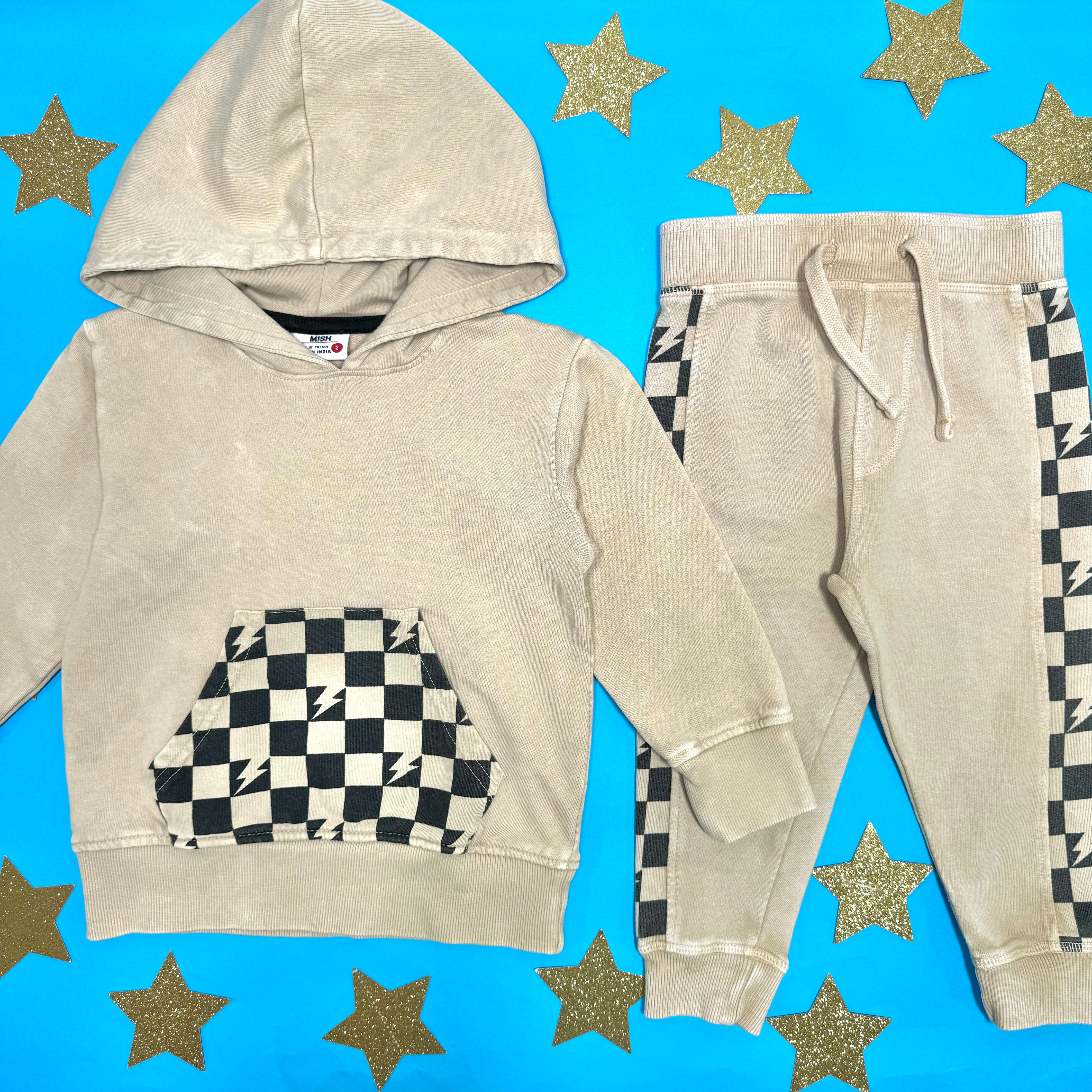 Checkered Hoodie for Men & Women - Stylish Unisex Pullover Sweatshirt | Perfect for Casual Wear, Street Fashion & Outdoor Activities
