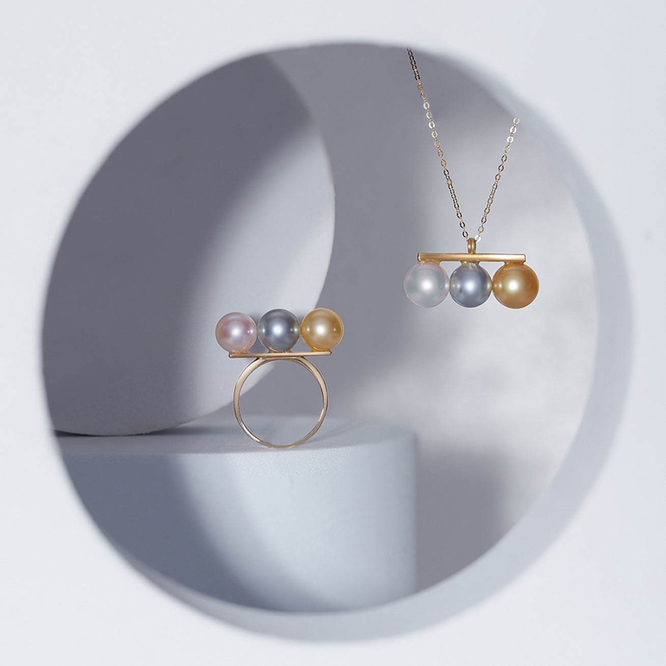 18K Solid Gold Saltwater Pearl Necklace for Women - Classic Elegant Jewelry Gift for Anniversary, Birthday & Special Occasions | Perfect for Weddings, Parties & Formal Events