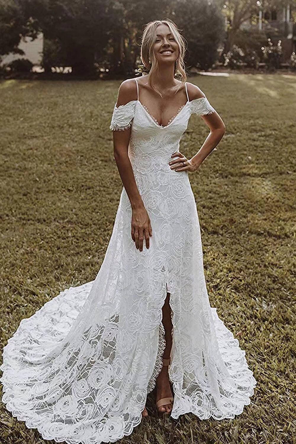 Bohemian Mermaid Wedding Dress Lace Bridal Gown with Pockets - Ivory Beach & Garden Wedding Dress for Outdoor Boho Brides