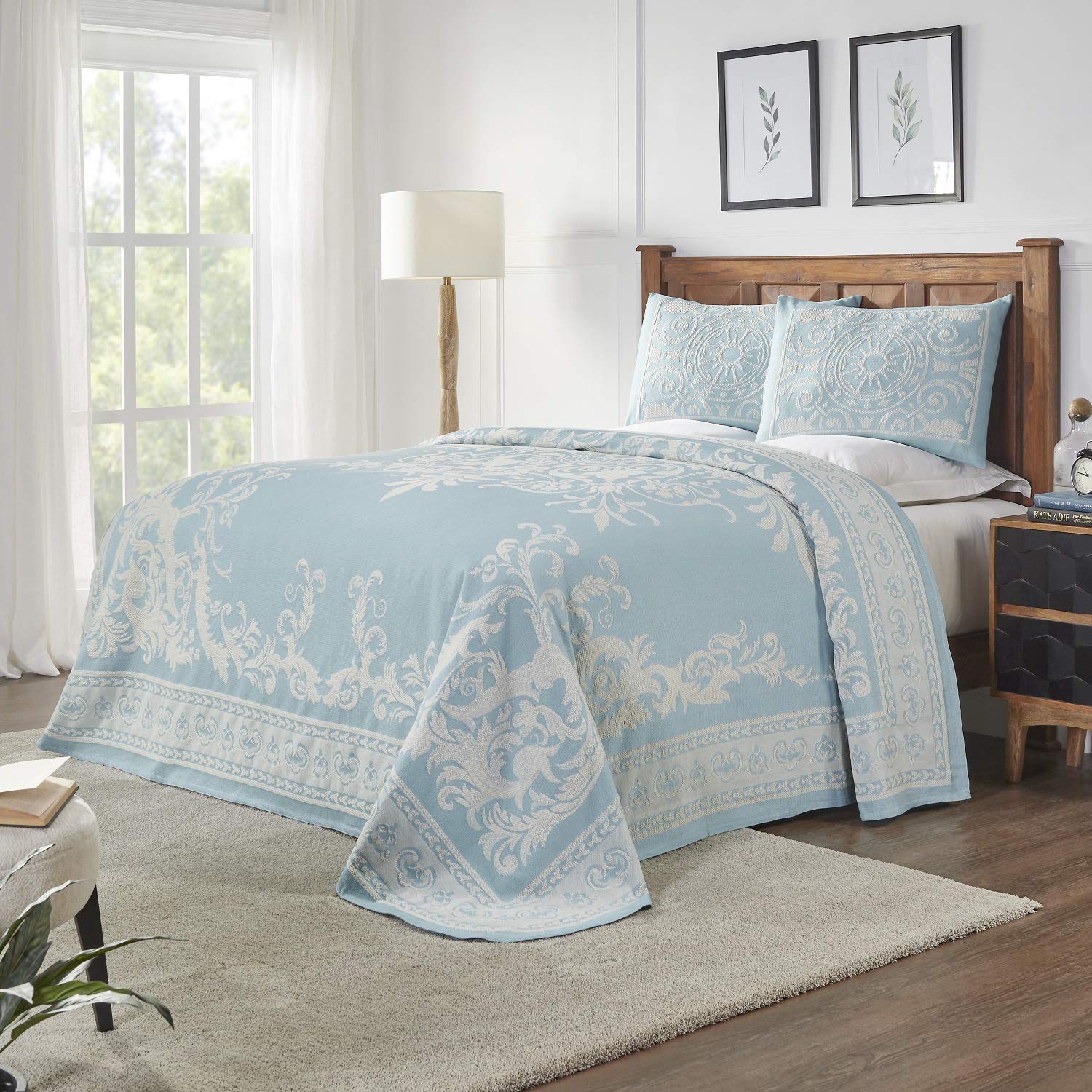 Bohemian Style Oversized Queen Bedspread Set - Jacquard-Weave Textured Medallion Design in Cotton-Polyester Blend with Matching Pillow Shams (Aqua) | Perfect for Master Bedroom, Guest Room & Boho Chic Home Decor