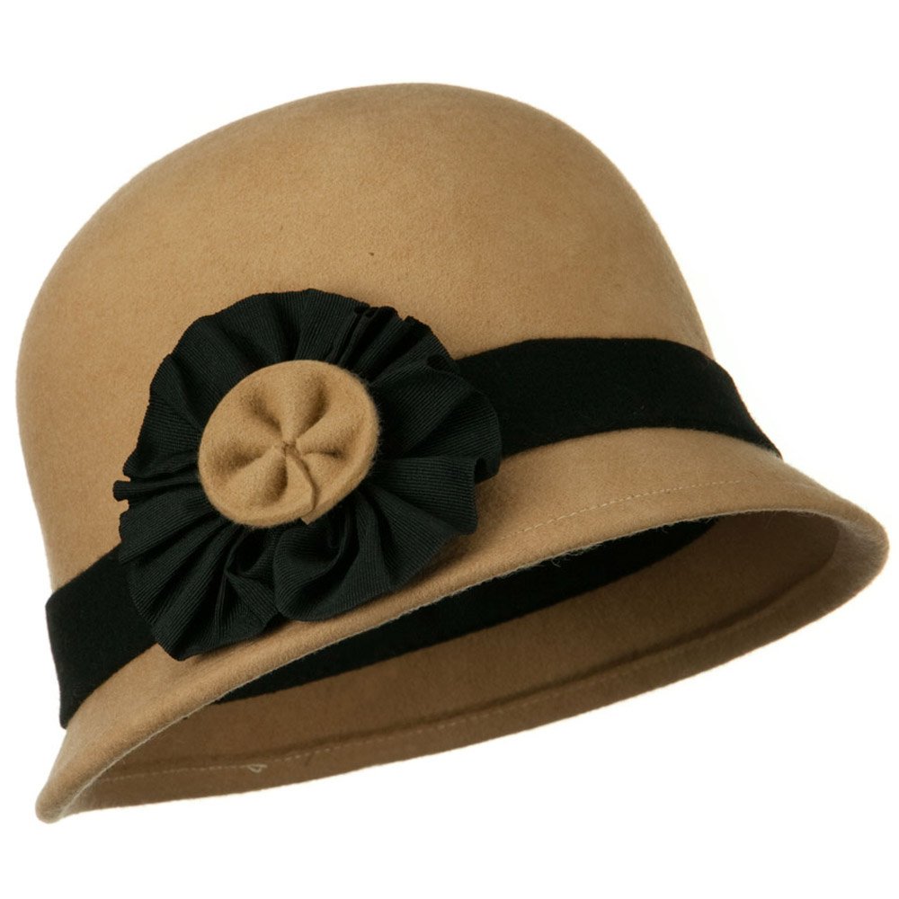 Wool Felt Cloche Hat with Floral Detail for Winter Fashion