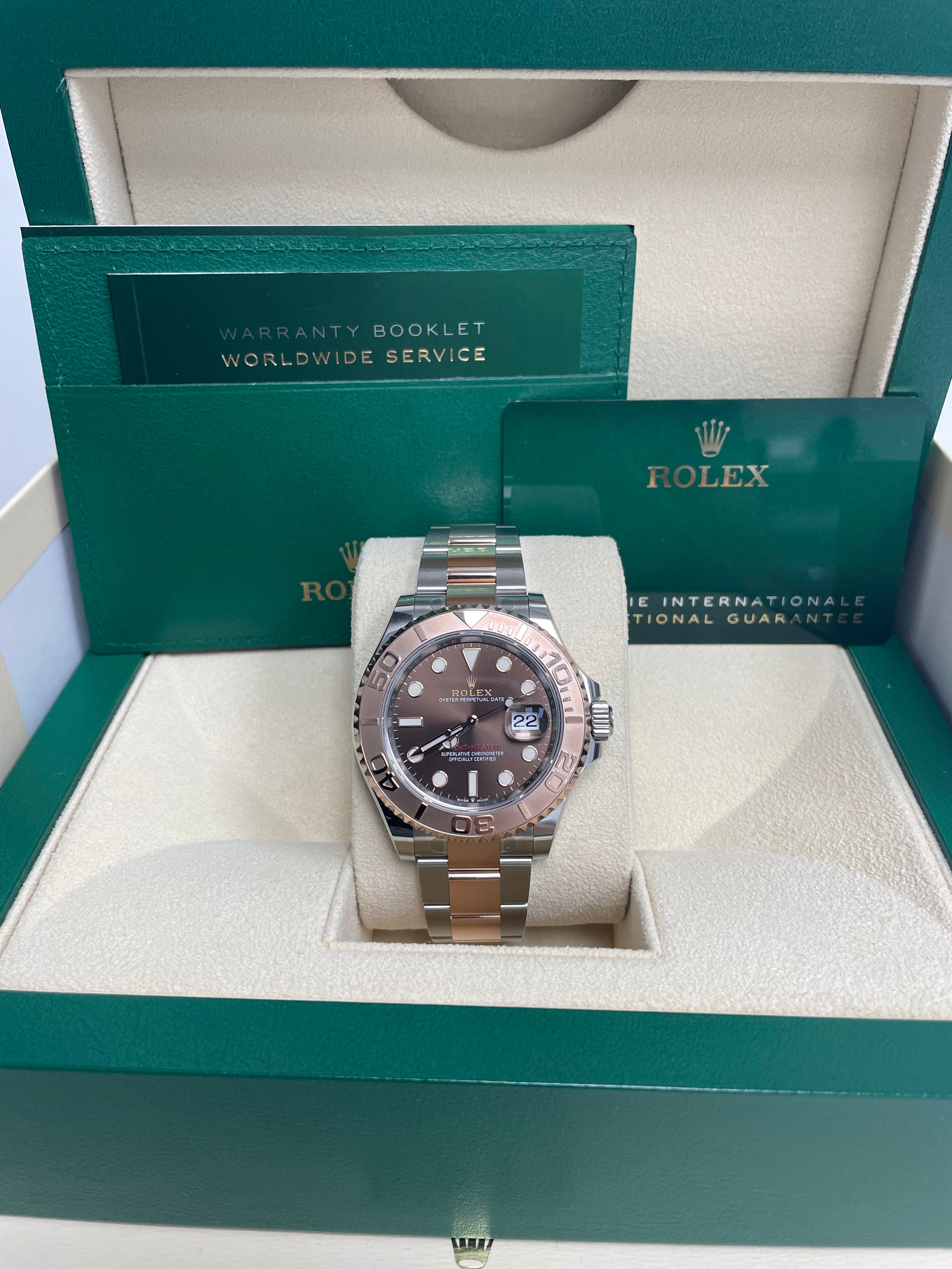 Rolex Yacht-Master 40 Watch - Stainless Steel & Everose Gold Rolesor, Brown Dial (Ref. 126621) | Luxury Diving & Sailing Timepiece for Men