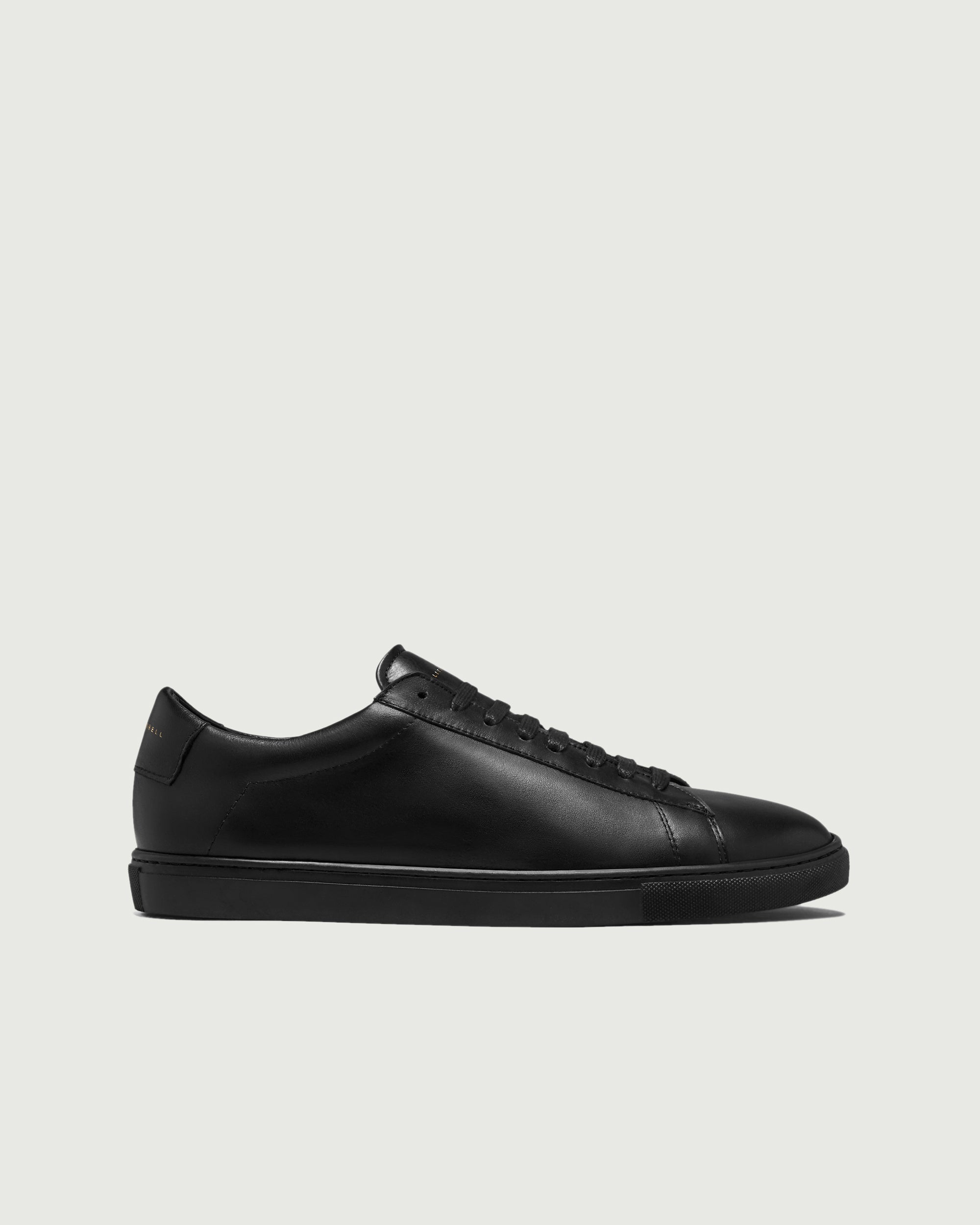 Women's / Jet Black