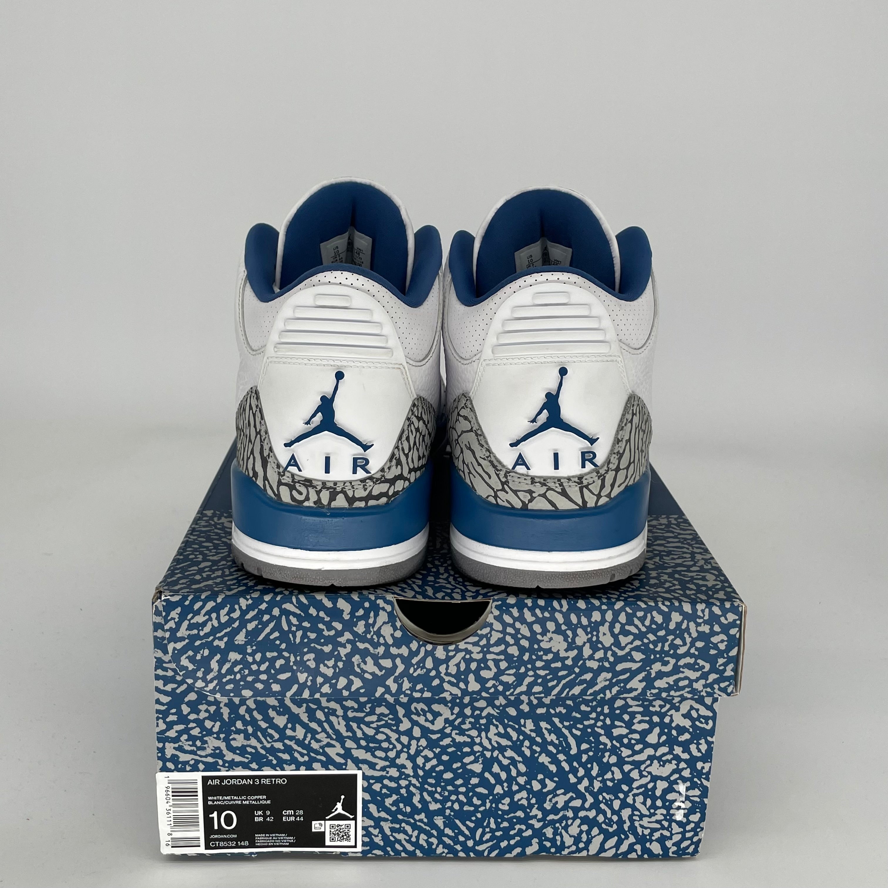 Original Air Jordan 3 Retro 'Wizards' Basketball Shoes - Size 10 (CT8532-148) for Men - Perfect for Streetwear, Sneaker Collecting & Casual Sports Fashion