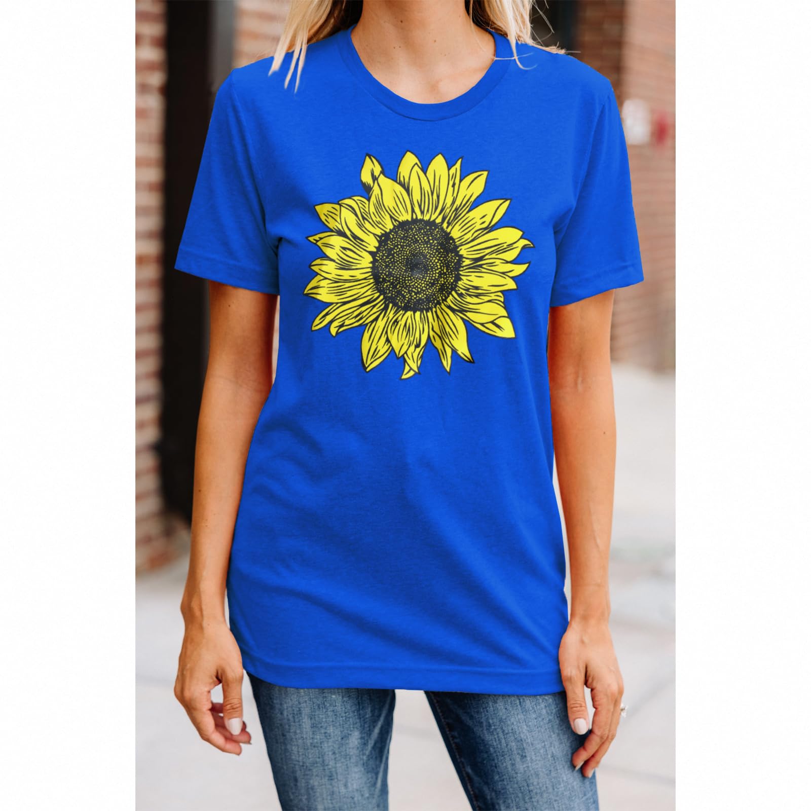 Women's Summer Sunflower Graphic T-Shirt - Cute Floral Loose Fit Crew Neck Short Sleeve Casual Top for Beach, Vacation & Everyday Wear