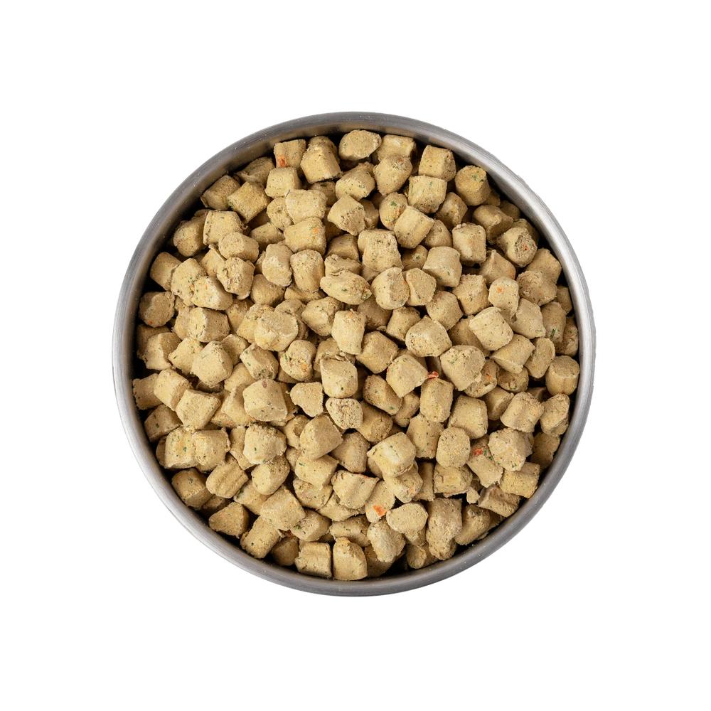 Kibble In The Raw Freeze Dried Beef Cat Food - High Protein Grain-Free Natural Cat Treats for Indoor & Outdoor Cats - Perfect for Training, Travel & Daily Meals