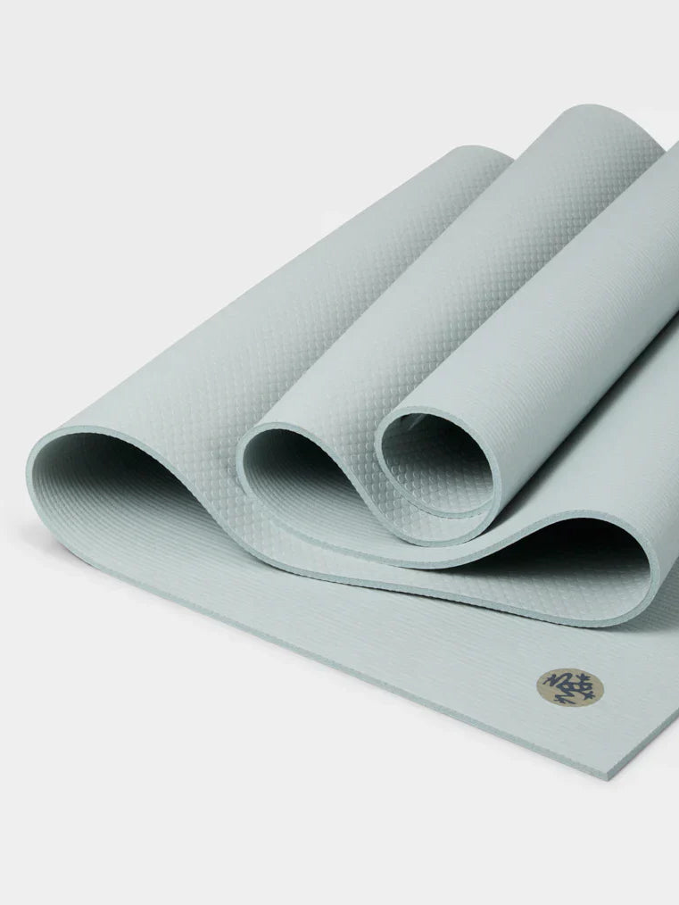 Manduka PROlite Yoga Mat - Premium Non-Slip Eco-Friendly Yoga Mat for Home & Studio Workouts - Ideal for Hot Yoga, Pilates, and Meditation Practice