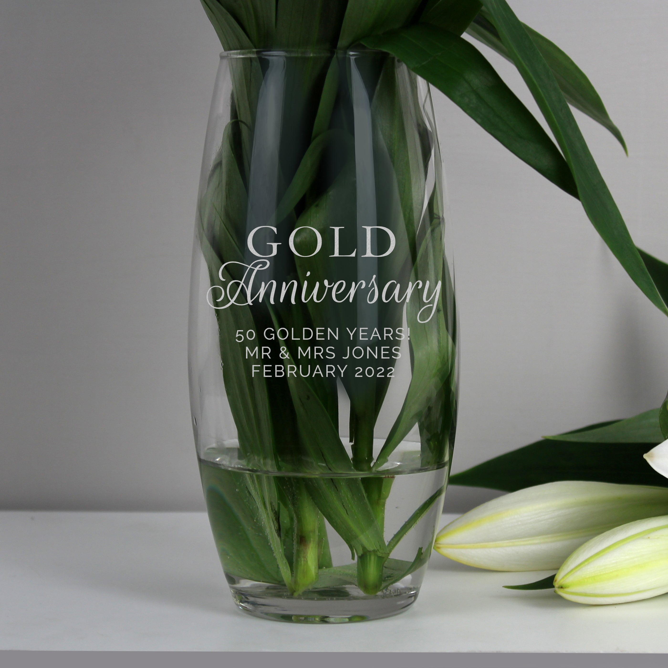 Personalized Gold Anniversary Glass Vase - Elegant 50th Wedding Anniversary Gift for Couples, Home Decor & Floral Centerpiece