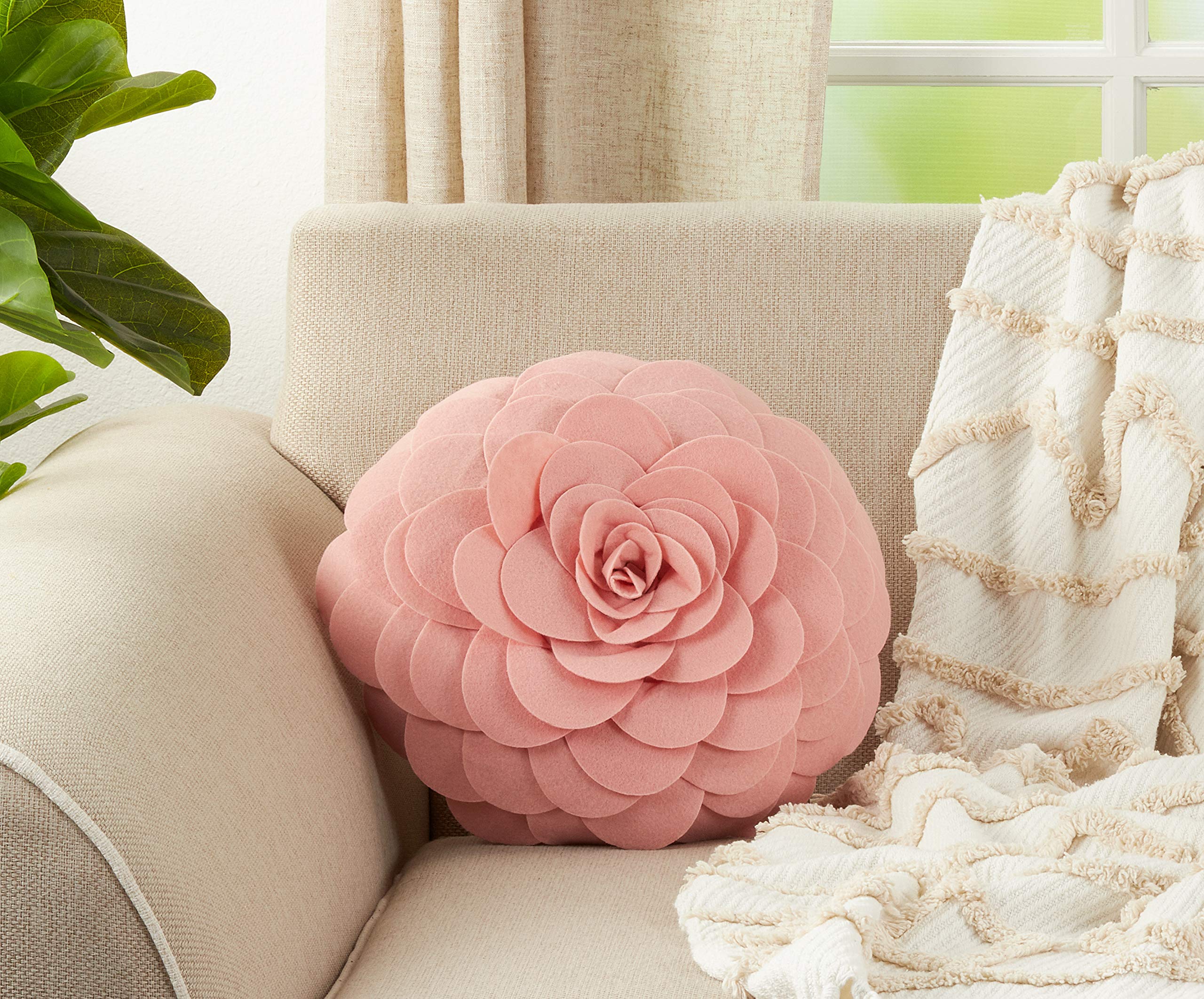 SARO LIFESTYLE Decorative Floral Throw Pillow - 16 Inch Rose Design Polyester Filled Cushion for Sofa, Bed & Home Decor