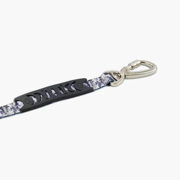 Dog Friendly Co. Classic Dog Leash - Grey Camouflage Design | Durable & Comfortable for Walks, Training & Outdoor Adventures