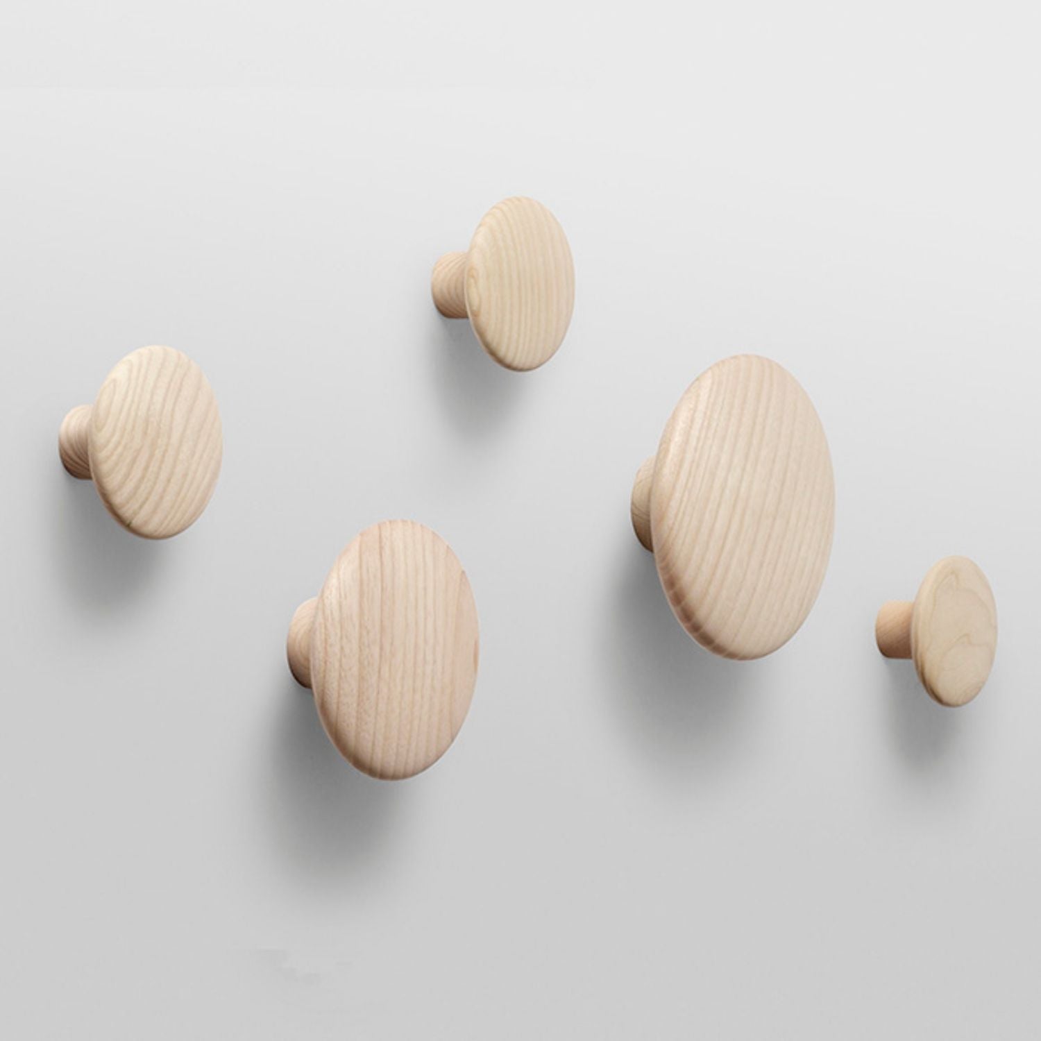 MUUTO The Dots Hooks - Set of 5 Oak Wall Hooks for Coats, Hats & Bags | Scandinavian Modern Entryway & Bedroom Organization