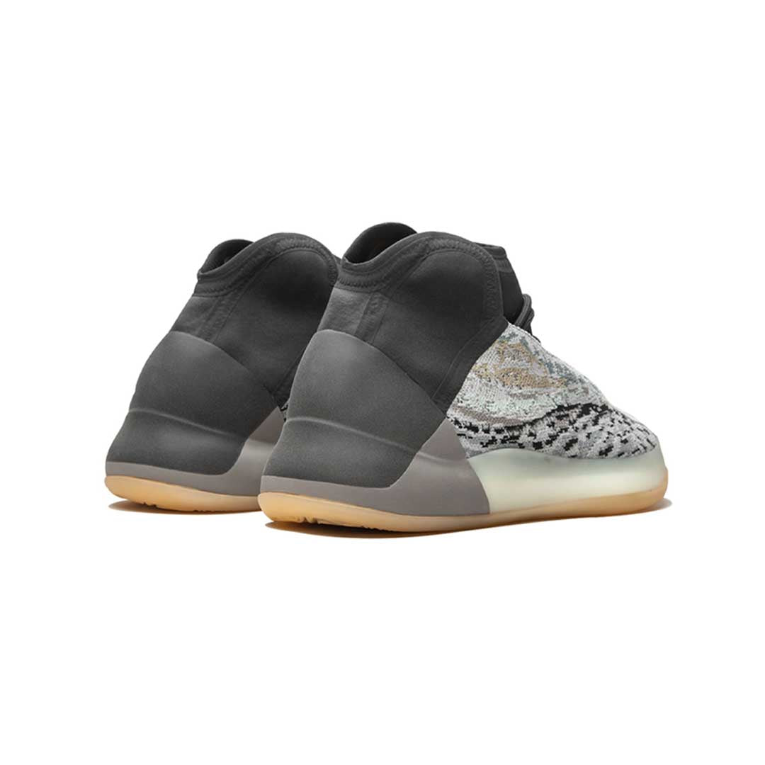 adidas Yeezy Quantum Basketball Shoes for Men & Women - Stylish & Comfortable Sneakers for Sports & Casual Wear (GY7926) - Perfect for Basketball, Running, Gym & Street Fashion