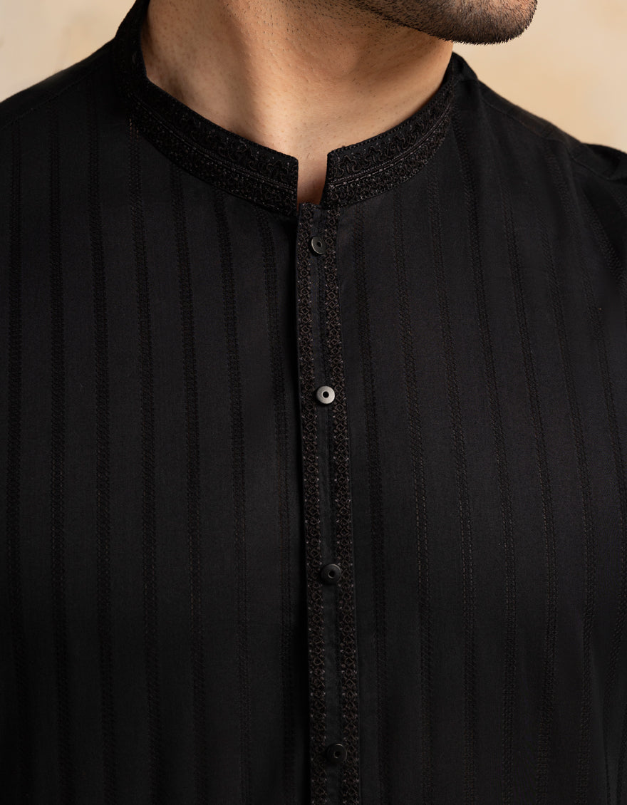 Premium Blended Black Kurta by J. Junaid Jamshed - Stylish Pakistani Traditional Wear for Men - Perfect for Eid, Weddings & Special Occasions