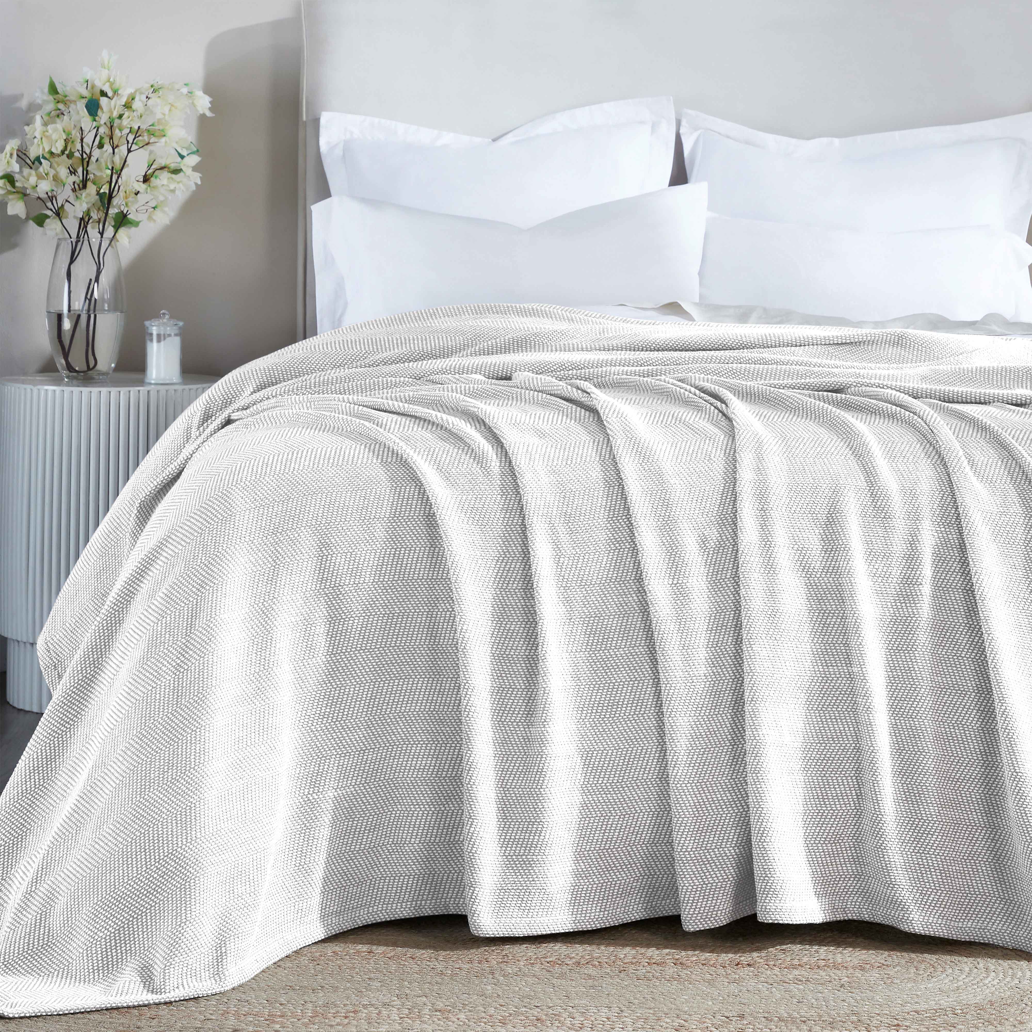 Premium Maya Chenille Herringbone Cotton Blanket - Medium Weight Soft Throw for Bed, Sofa & Couch - Cozy Home Decor for All Seasons