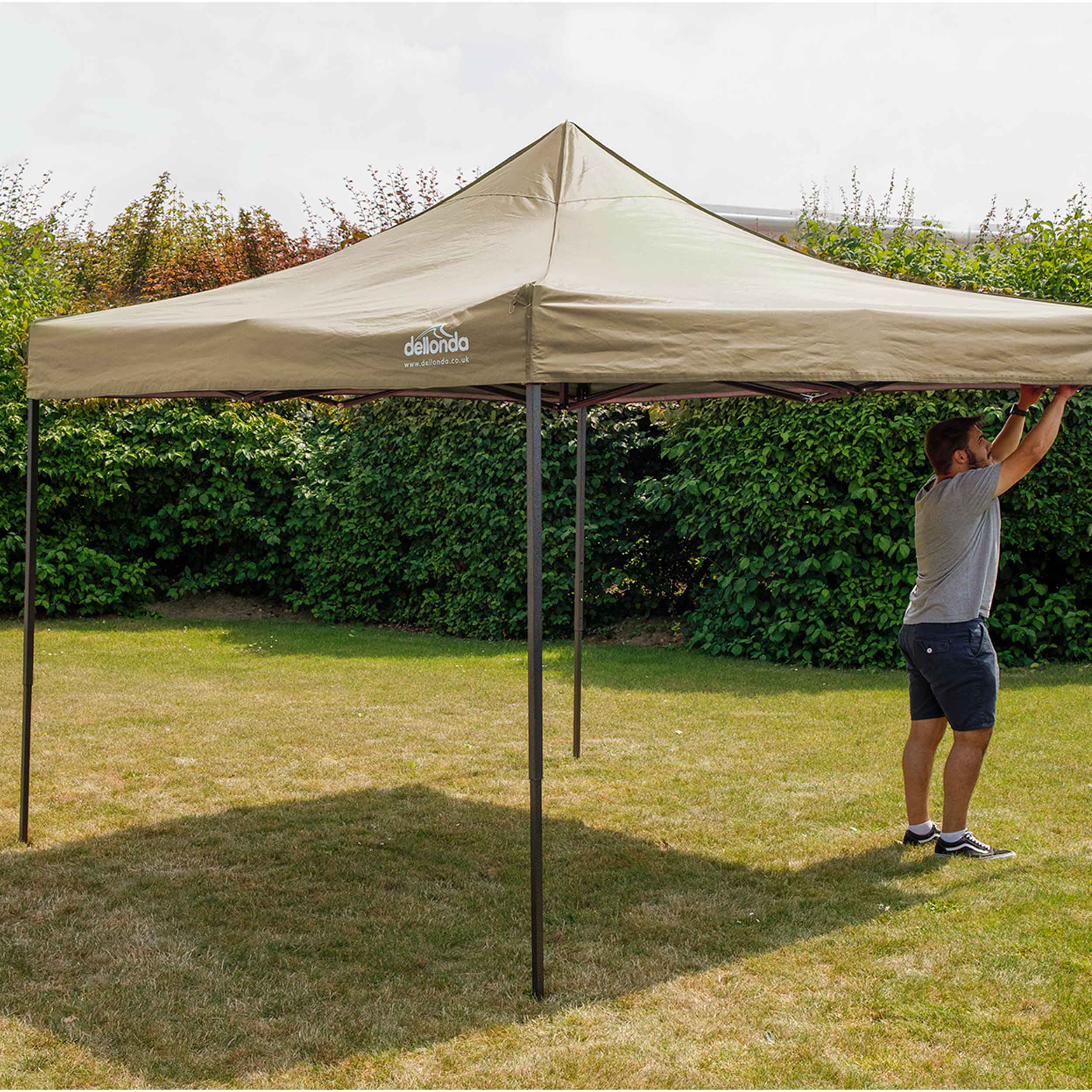 Premium 3x3m Pop Up Gazebo with Carry Bag - Waterproof Outdoor Canopy Tent with Stakes & Weight Bags for Patio, Backyard, Beach & Camping - Beige DG130