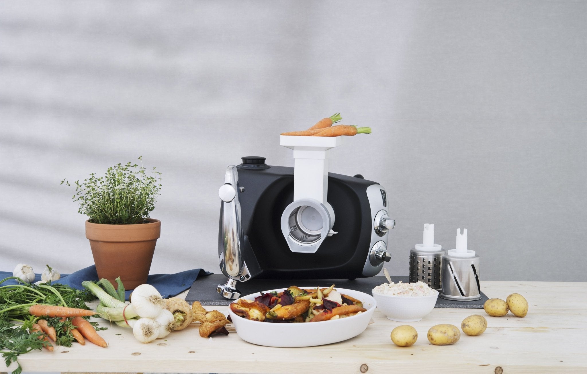 Ankarsrum Vegetable Cutter and Slicer - Professional Kitchen Gadget for Effortless Chopping & Dicing - Perfect for Salads, Meal Prep & Healthy Cooking